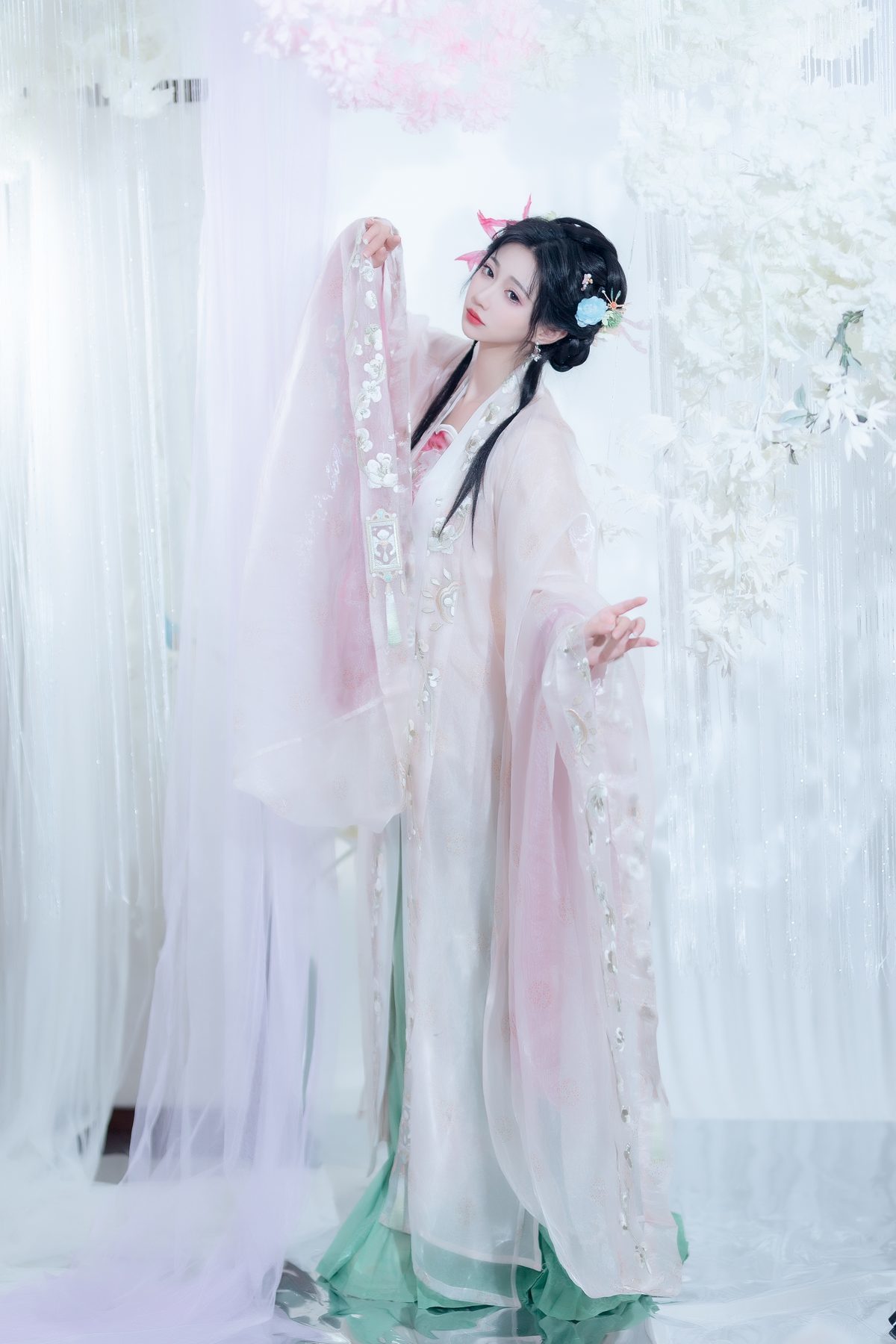 图片[19]-YiTuYu艺图语 Vol.6142 Qi Luo Sheng De Xiao Su Su[31P]-六色网