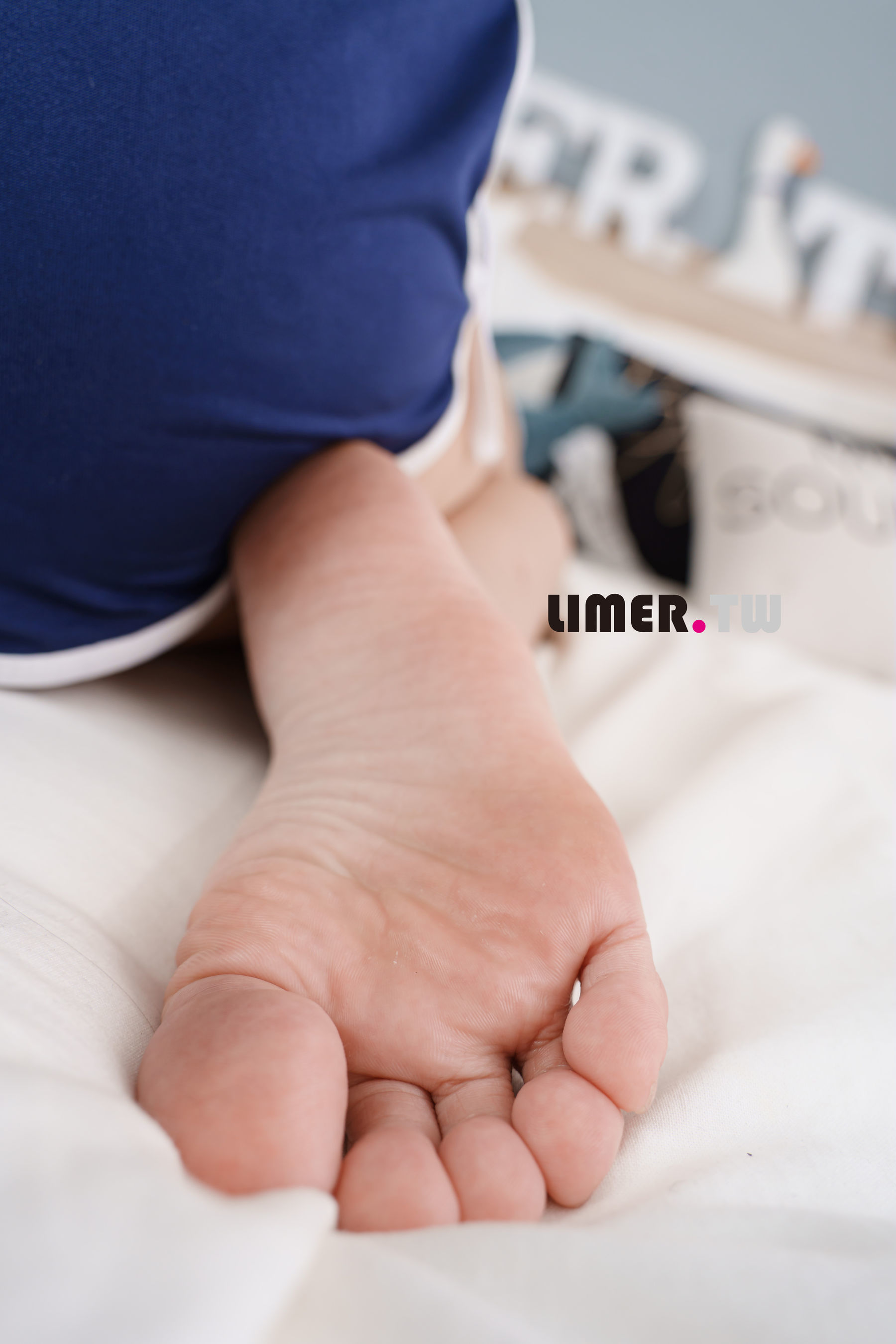 图片[28]-Limerence原创 No.090 7bao 体育服下 裸足＆白丝[86P]-六色网