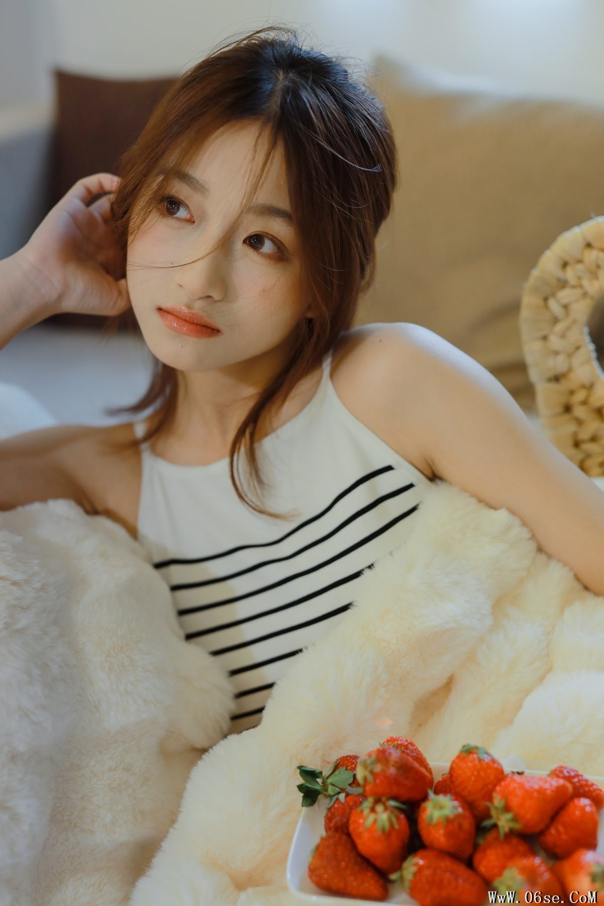 图片[23]-YiTuYu艺图语 Vol.4453 Yu Er[29P]-六色网