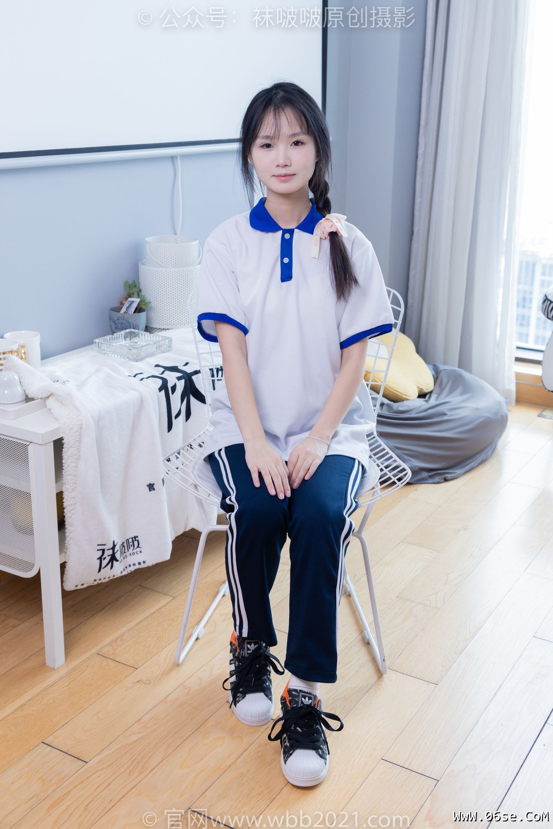 图片[46]-BoBoSocks袜啵啵 No.366 甜甜圈 -三双板鞋、白棉袜、短白丝[150P]-六色网
