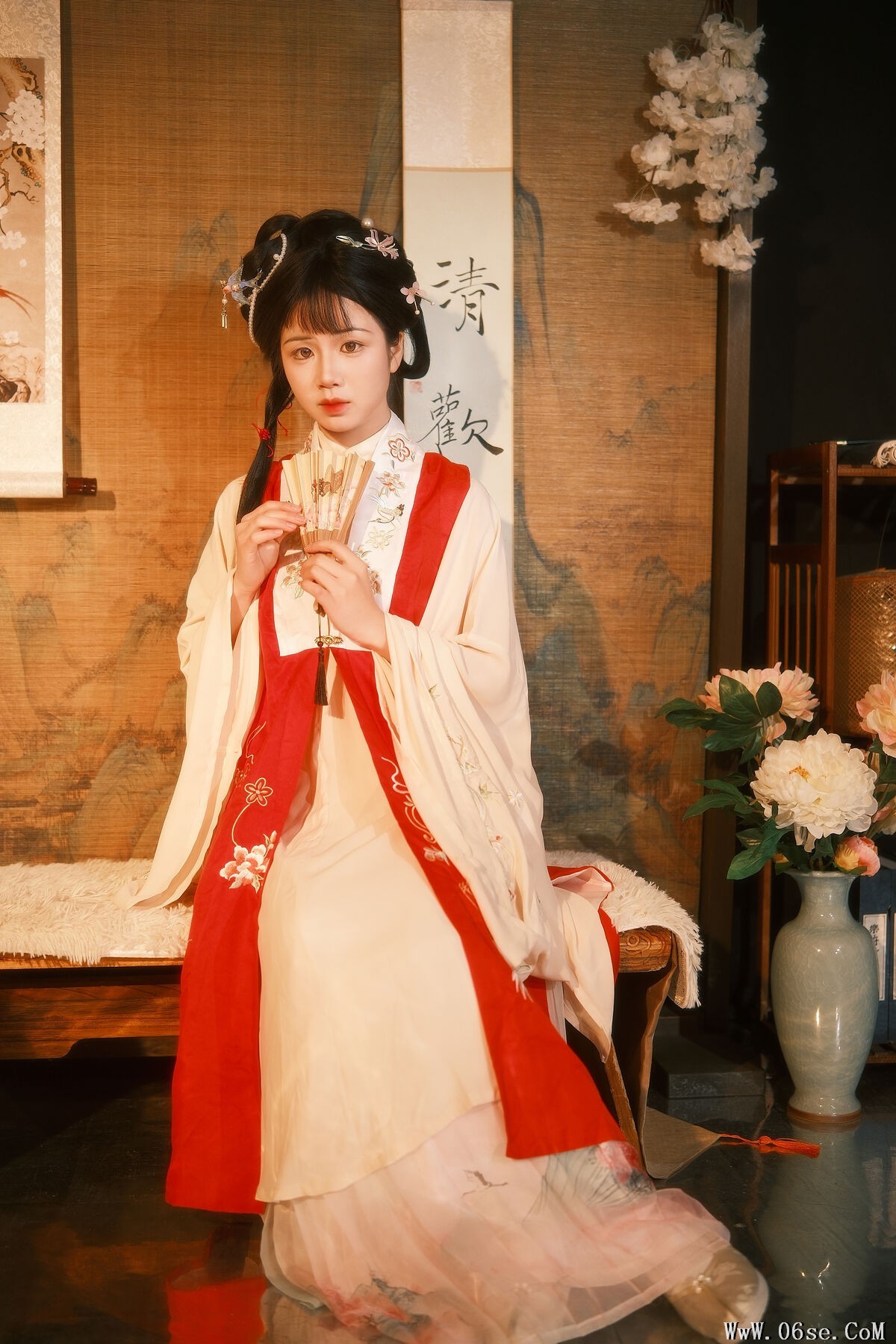 图片[4]-YiTuYu艺图语 Vol.6790 Xiao Du Tong Xue[25P]-六色网