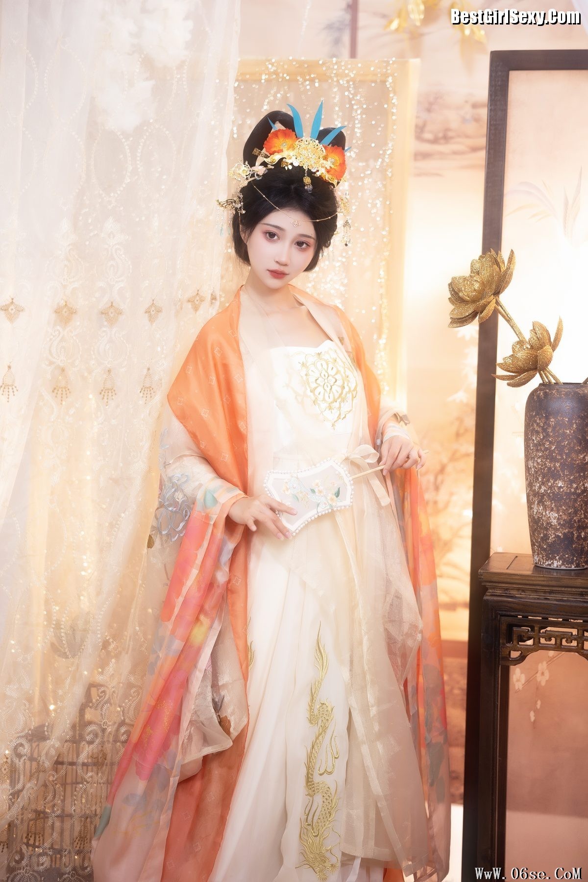 图片[13]-YiTuYu艺图语 Vol.4005 Qi Luo Sheng De Xiao Su Su[30P]-六色网