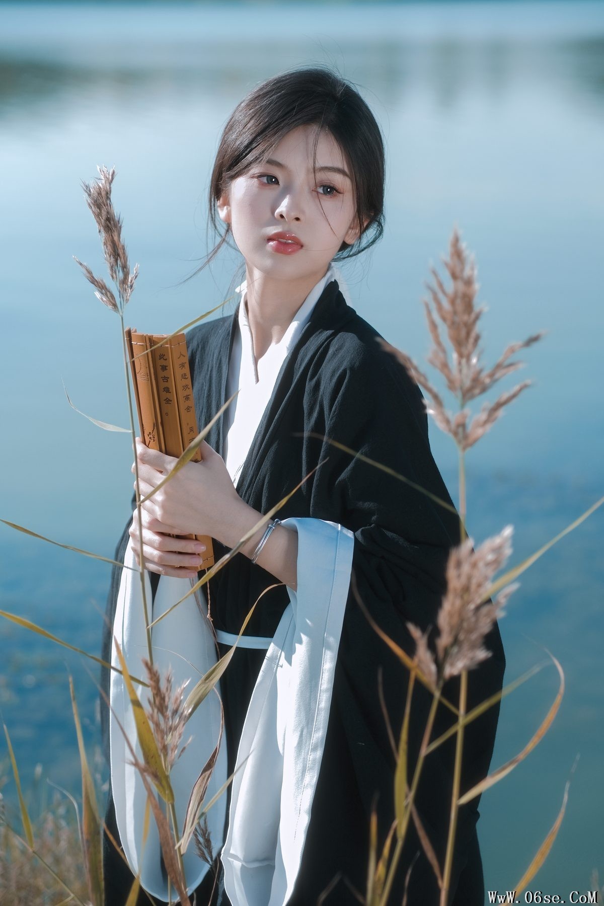 图片[16]-YiTuYu艺图语 Vol.5719 Zhang Zhang Bao[40P]-六色网