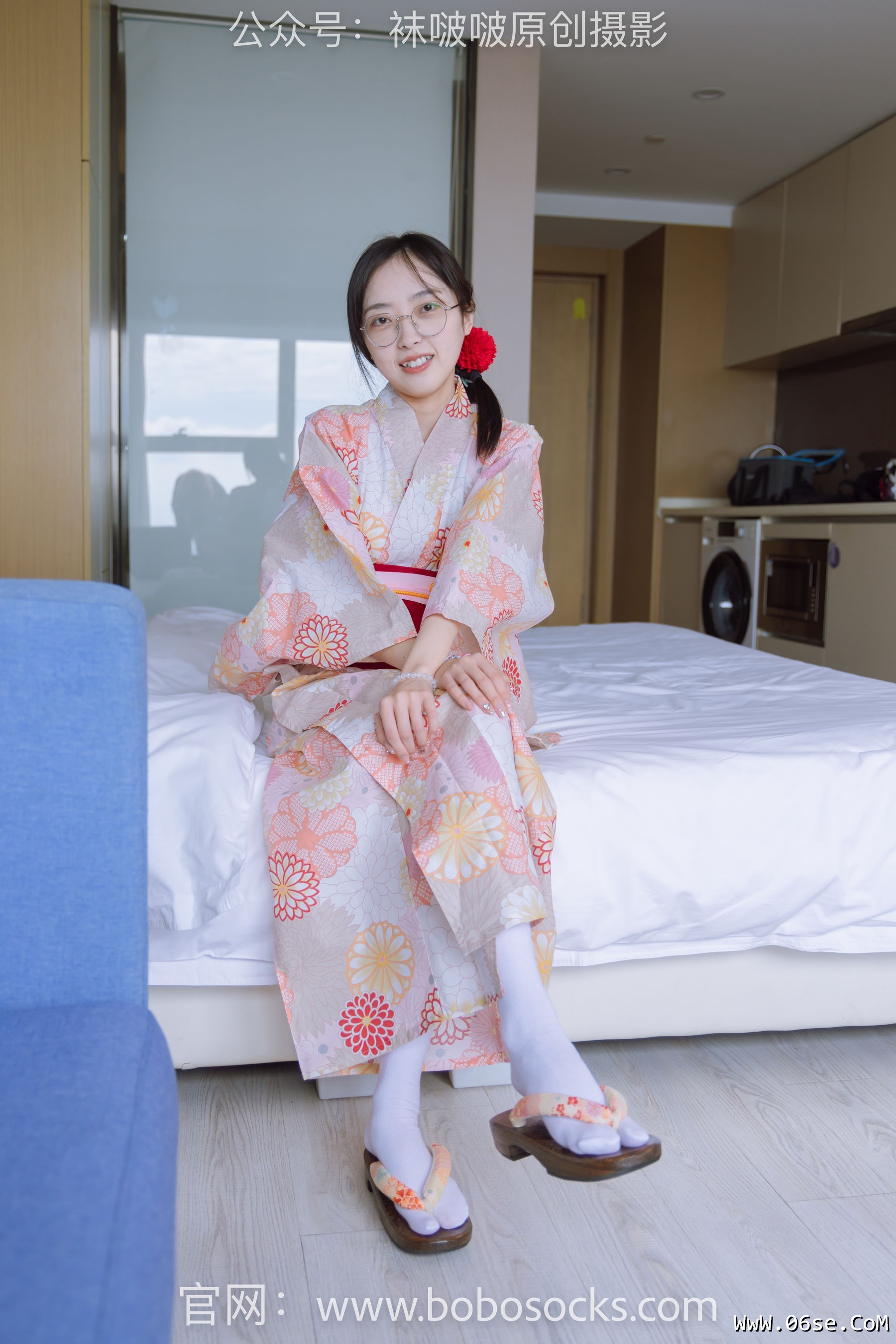 图片[2]-BoBoSocks袜啵啵 No.137 稚予-木屐、分指白棉袜、裸足、和风浴衣[170P]-六色网