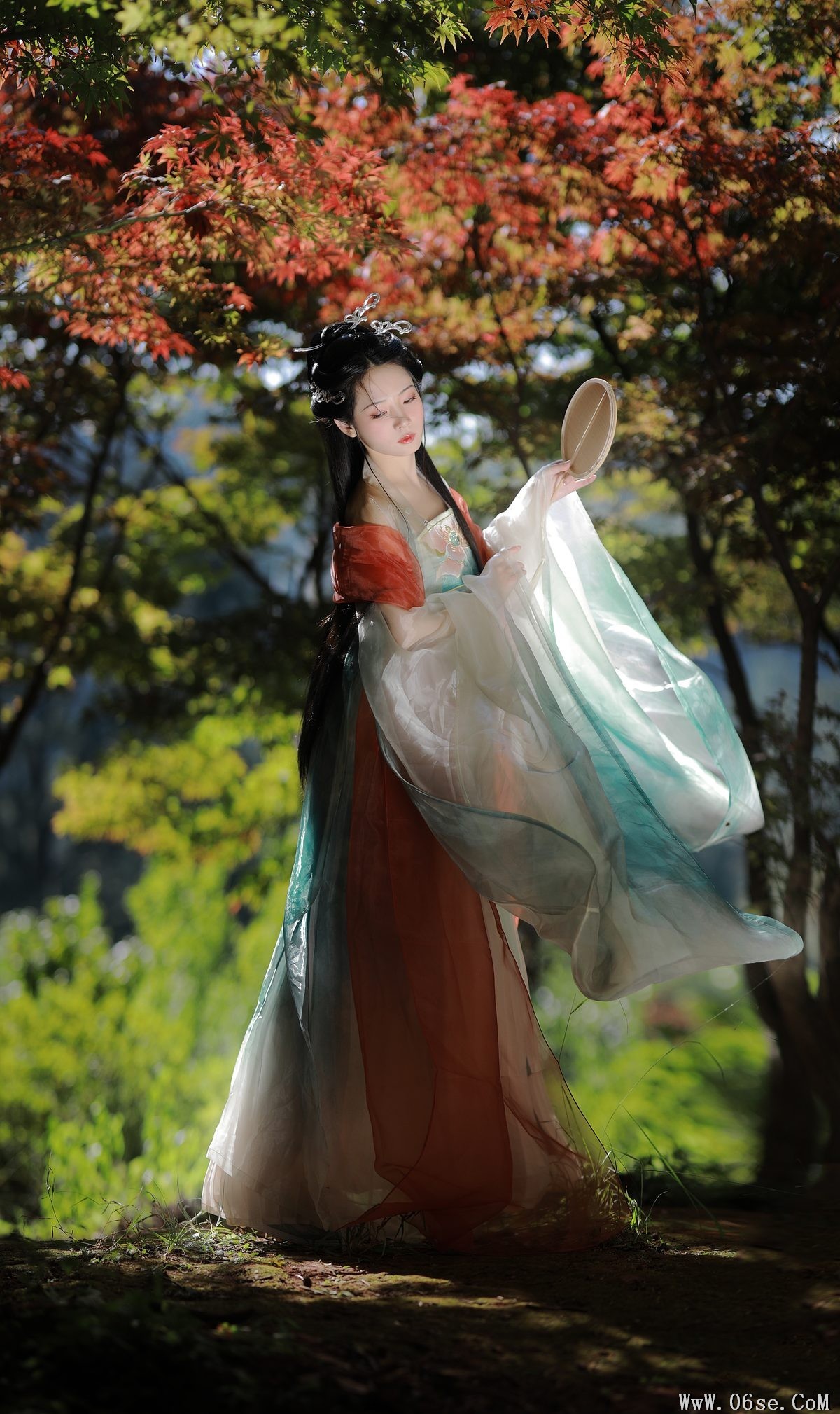 图片[21]-YiTuYu艺图语 Vol.3137 Luo Hua Ren Du Li[35P]-六色网