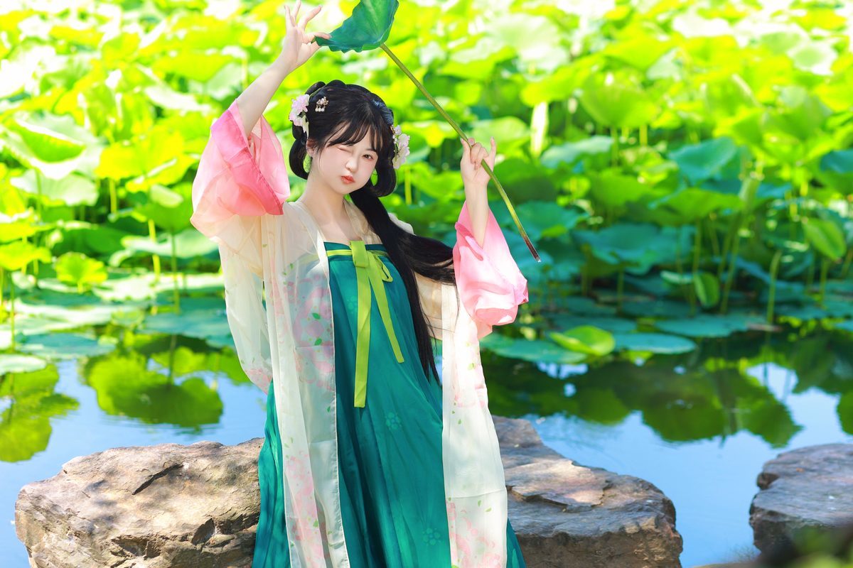 图片[17]-YiTuYu艺图语 Vol.5064 Bu Ke Ai De He He Miao[30P]-六色网
