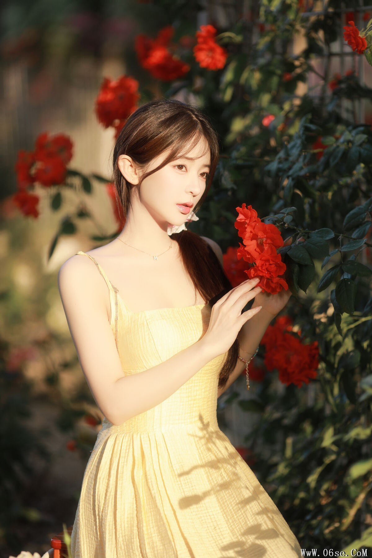 图片[22]-YiTuYu艺图语 Vol.7142 Yang Yi Mo[36P]-六色网