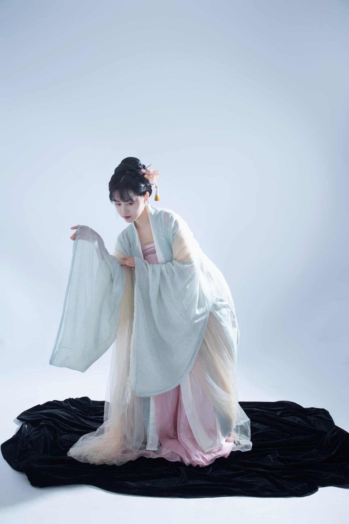 图片[6]-YiTuYu艺图语 Vol.6044 Yi Xuan[22P]-六色网