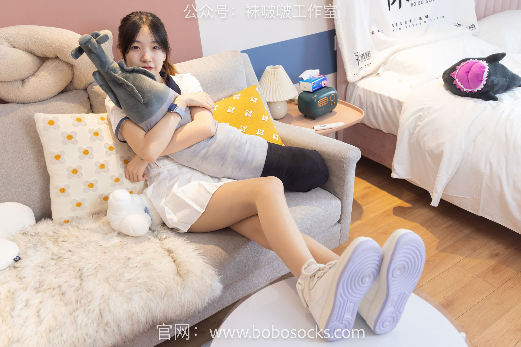 图片[42]-BoBoSocks袜啵啵 No.096 小甜豆-板鞋、白棉袜、油亮肉丝[145P]-六色网