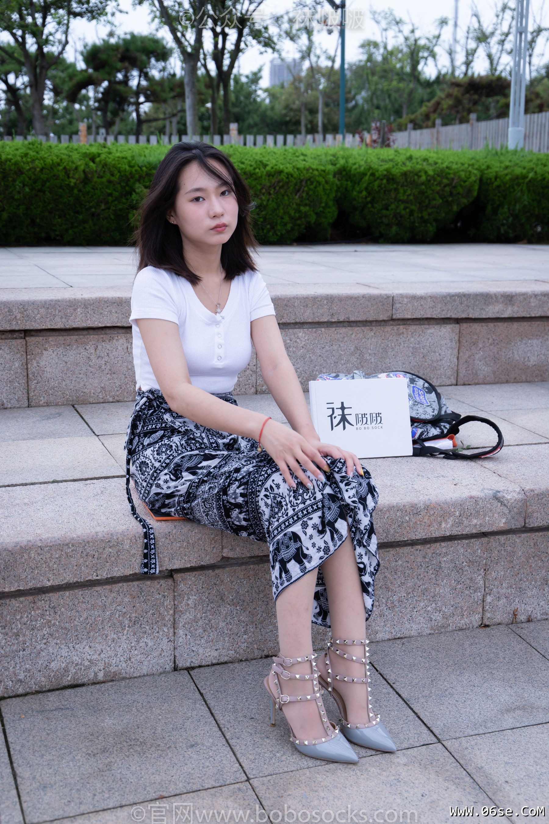 图片[24]-BoBoSocks袜啵啵 No.014 思思-华伦天奴高跟鞋、肉丝[140P]-六色网