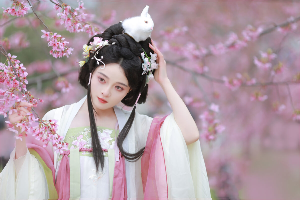 图片[16]-YiTuYu艺图语 Vol.6610 Nu Li Hua Zhuang De Sui Sui[22P]-六色网