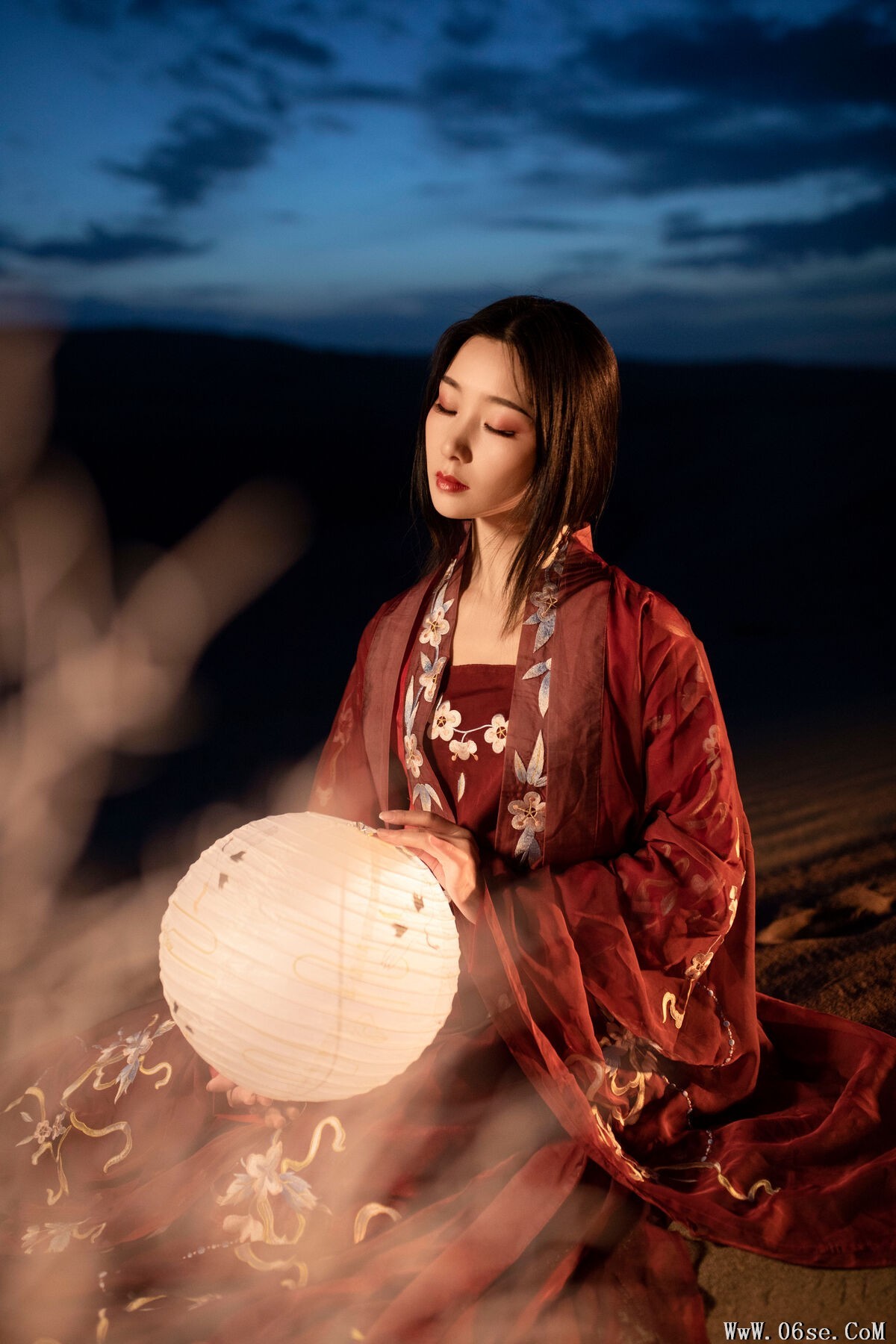 图片[20]-YiTuYu艺图语 Vol.7003 Mu Ge[24P]-六色网