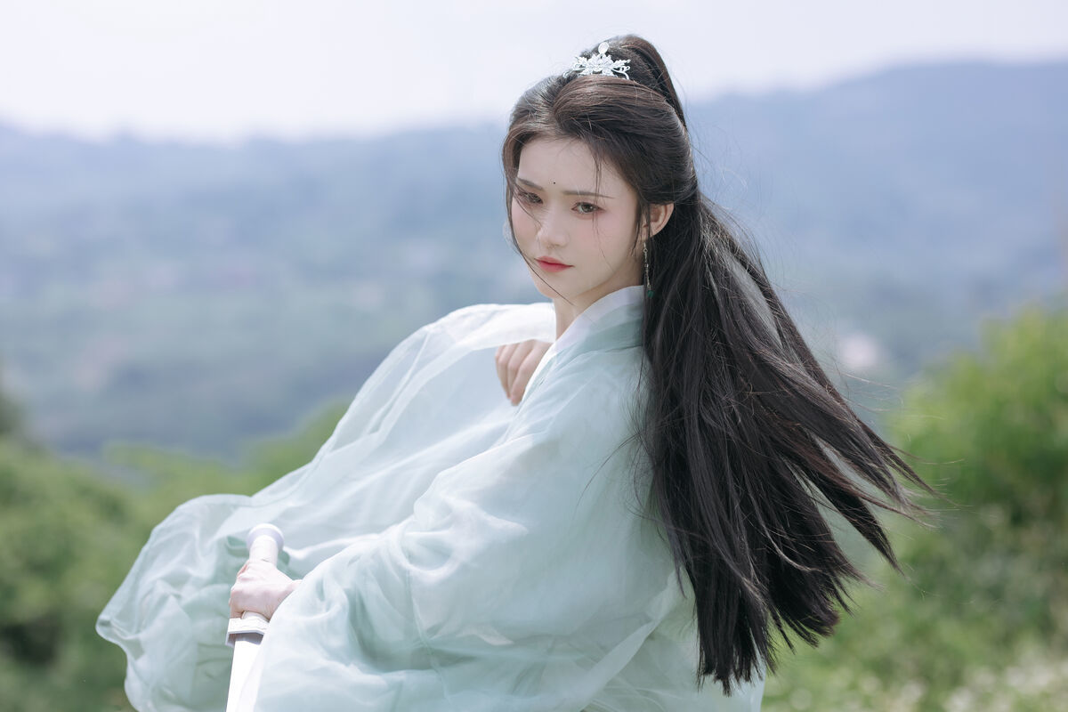 图片[18]-YiTuYu艺图语 Vol.7240 Xin Yu[21P]-六色网