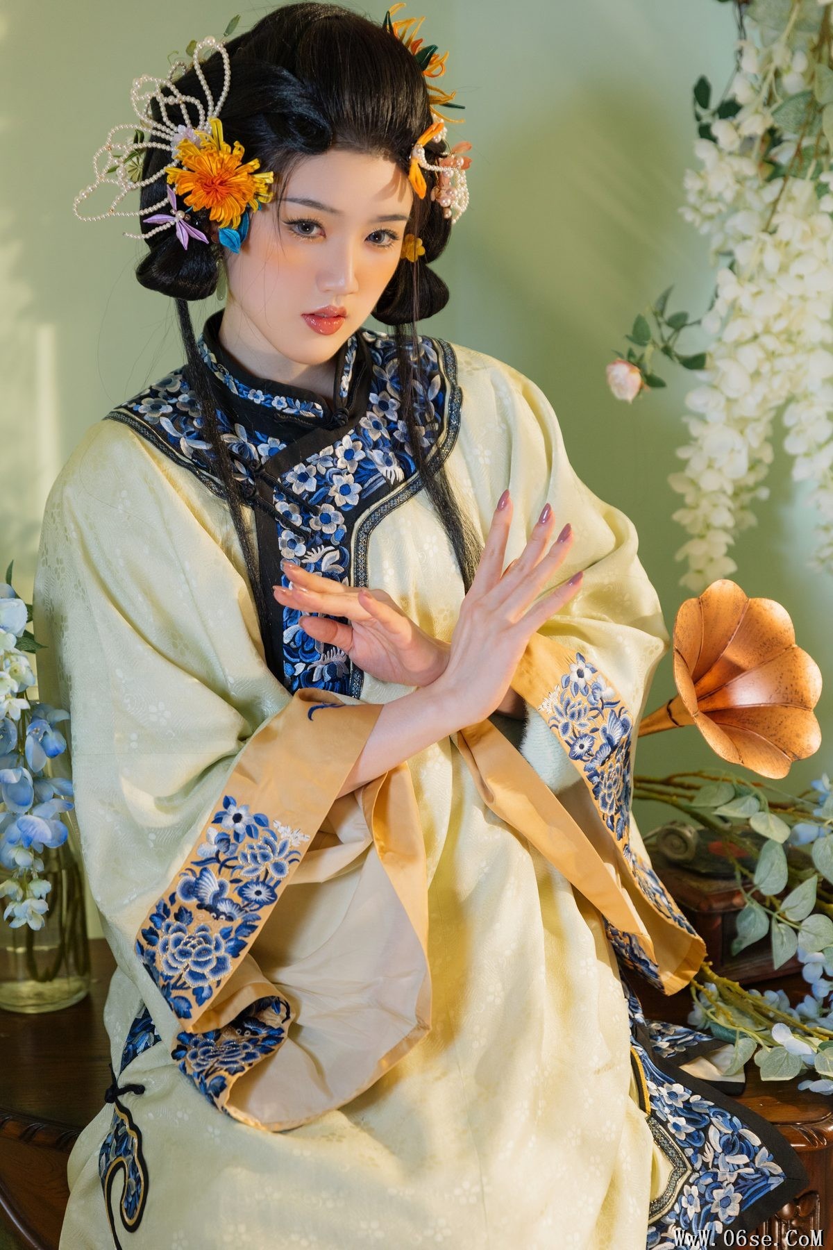 图片[24]-YiTuYu艺图语 Vol.5930 Yu Han[26P]-六色网