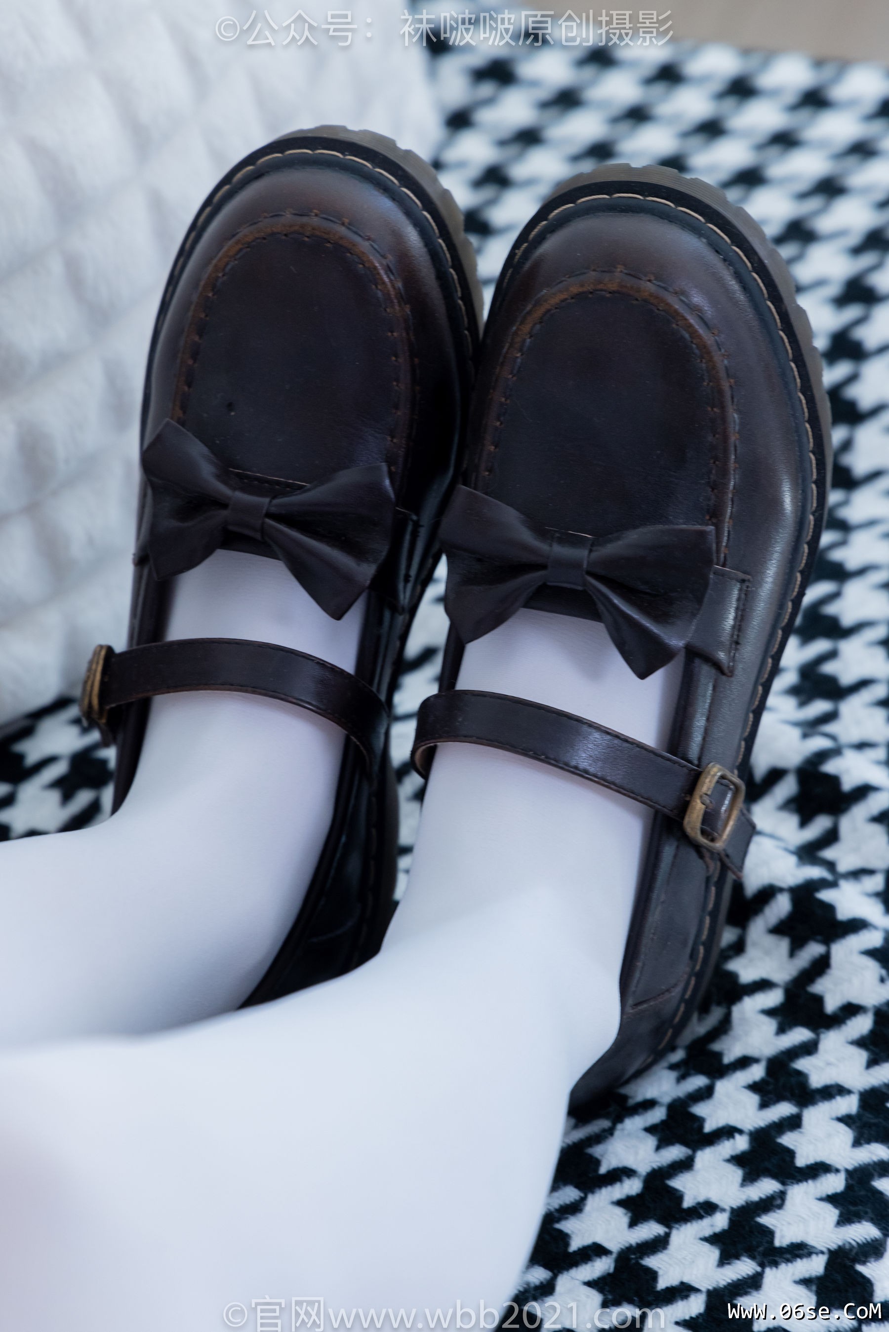 图片[72]-BoBoSocks袜啵啵 No.325 甜甜圈 -皮鞋、厚白丝[145P]-六色网