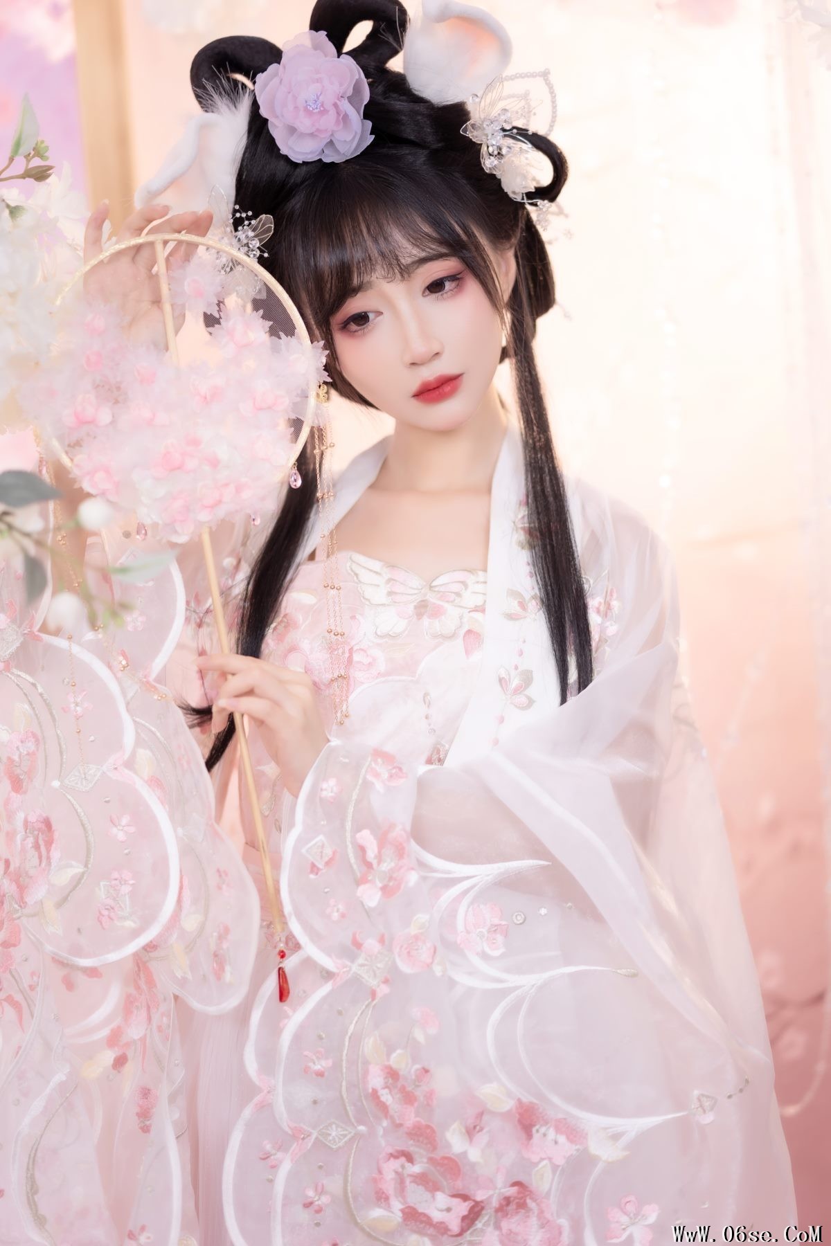 图片[13]-YiTuYu艺图语 Vol.3095 Qi Luo Sheng De Xiao Su Su[28P]-六色网