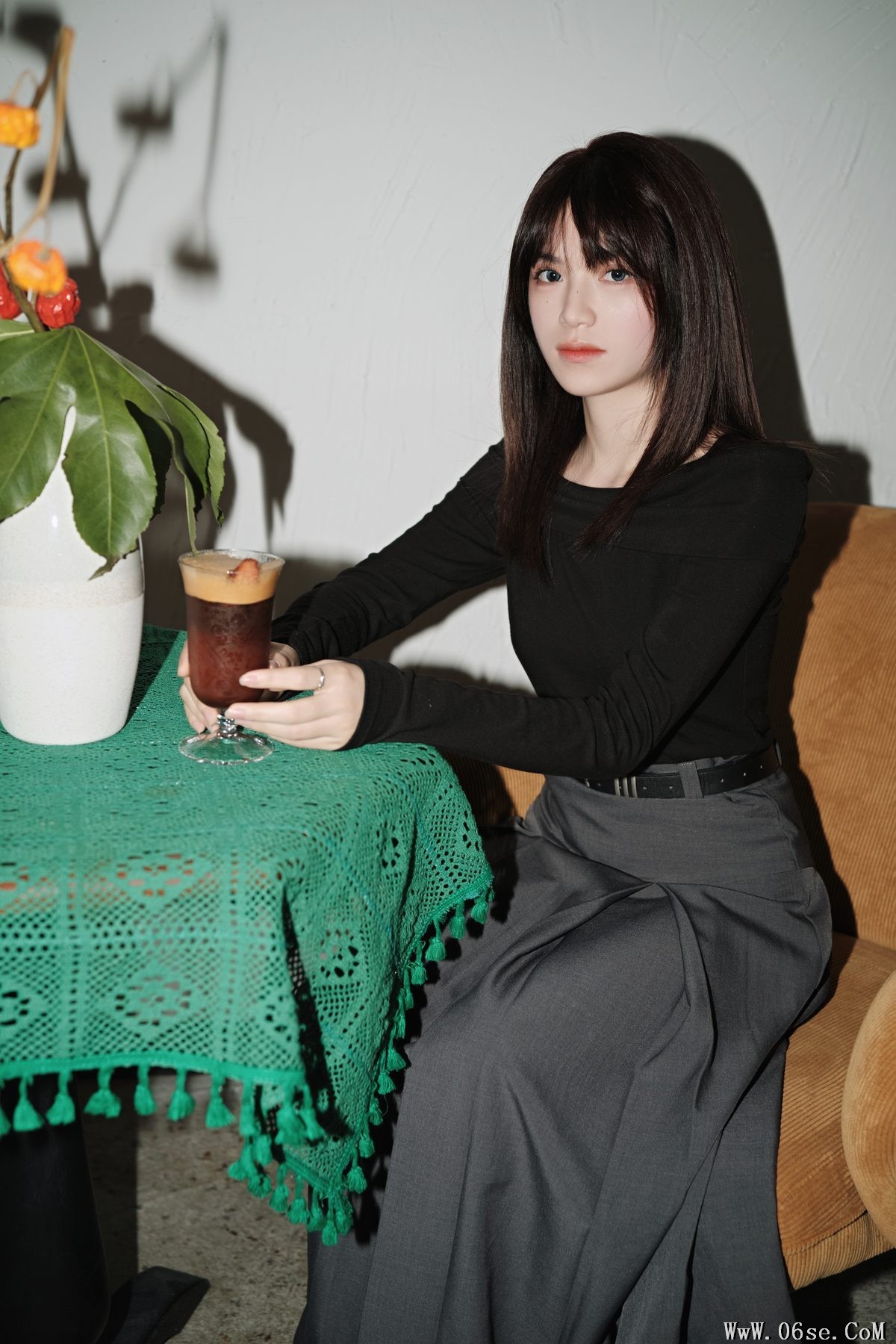 图片[4]-YiTuYu艺图语 Vol.5917 Duo Cai Duo Yi[24P]-六色网