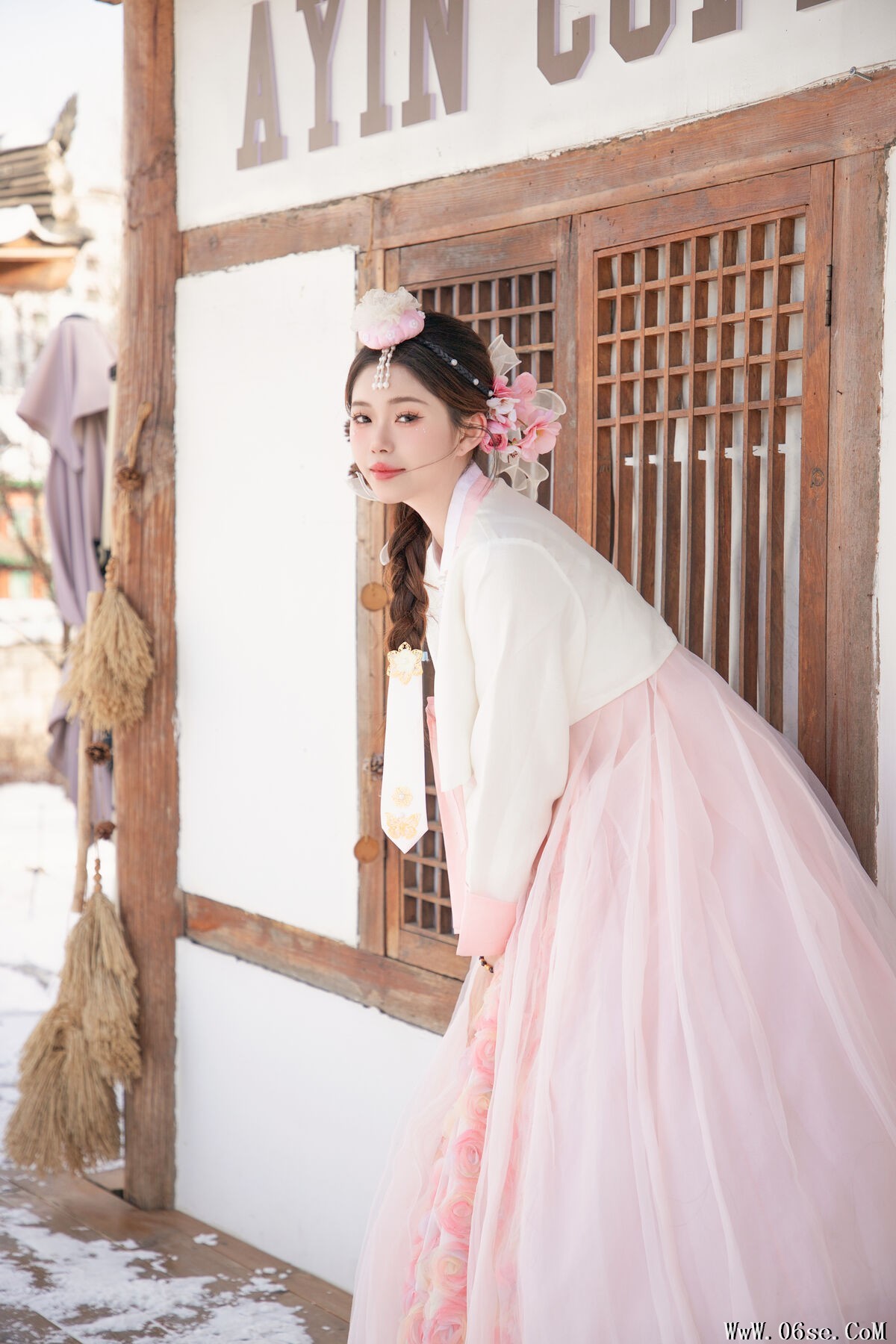 图片[19]-YiTuYu艺图语 Vol.7340 Fei Tian Xiao Mo Nu[35P]-六色网