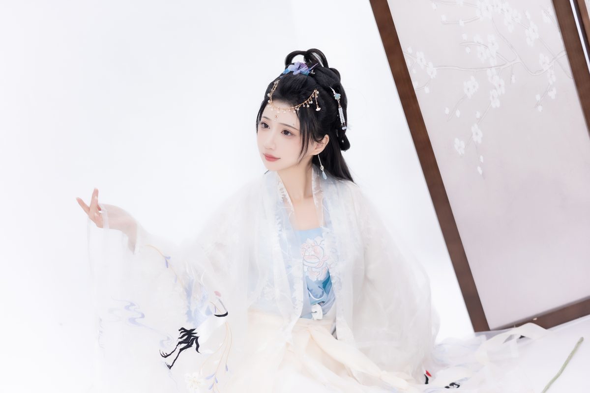 图片[17]-YiTuYu艺图语 Vol.3412 Qi Luo Sheng De Xiao Su Su[27P]-六色网