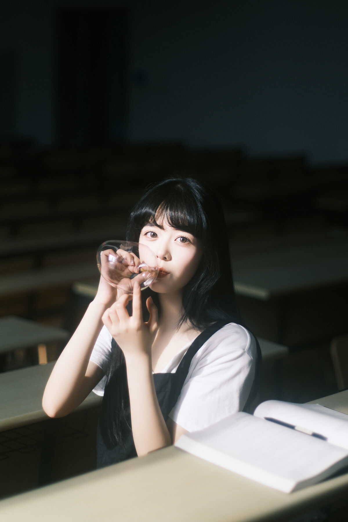 图片[20]-YiTuYu艺图语 Vol.7297 Jiang Jiang Guo[33P]-六色网