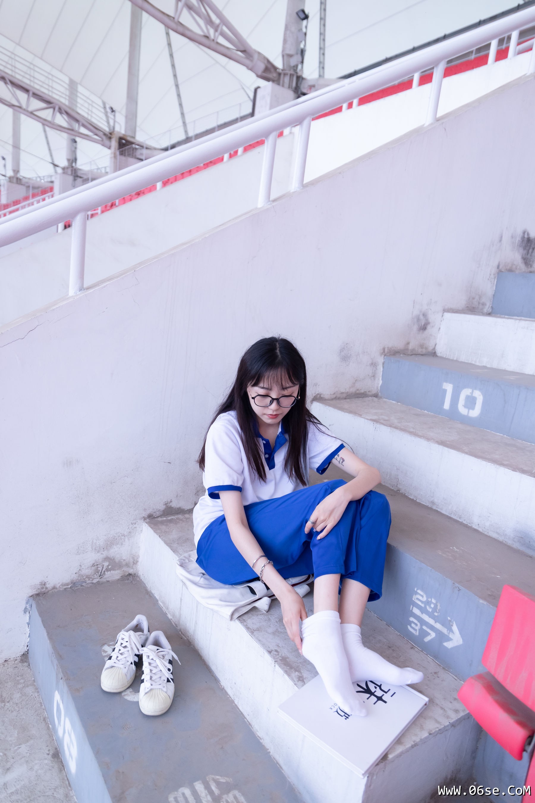 图片[89]-BoBoSocks袜啵啵 No.002 稚予-校服、贝壳头、白棉袜、裸足[139P]-六色网