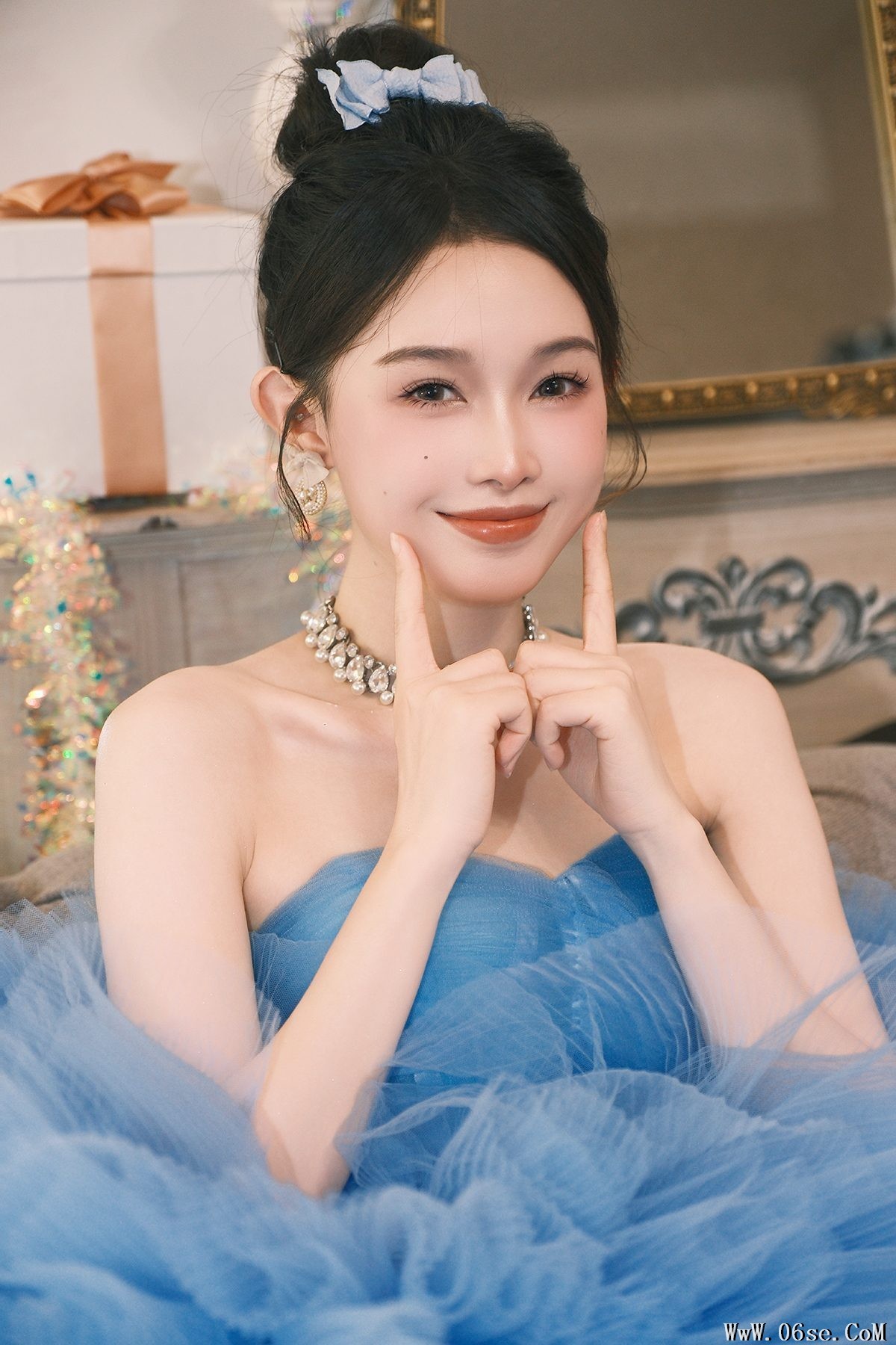 YiTuYu艺图语 Vol.5498 Suan Nai Jia Xin Hao Hao Ci[28P]-六色网