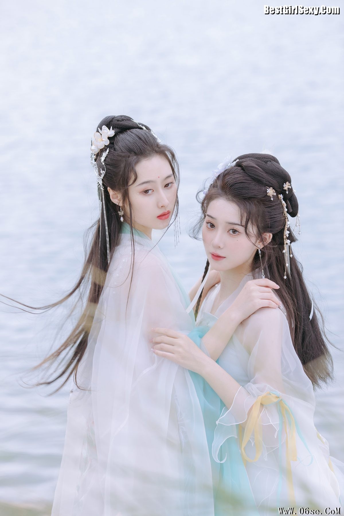 图片[19]-YiTuYu艺图语 Vol.4105 Chu Yuan Yuan[25P]-六色网