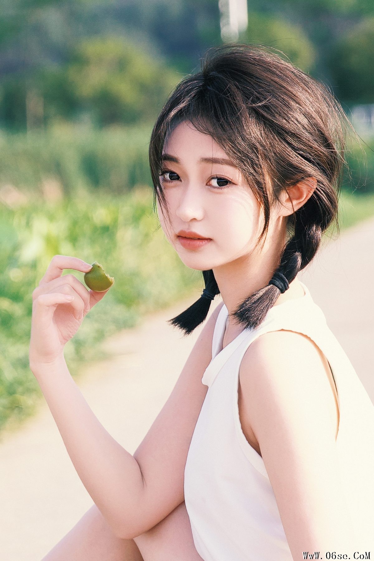 图片[35]-YiTuYu艺图语 Vol.4842 Bei Shang Xiao He Ma[47P]-六色网