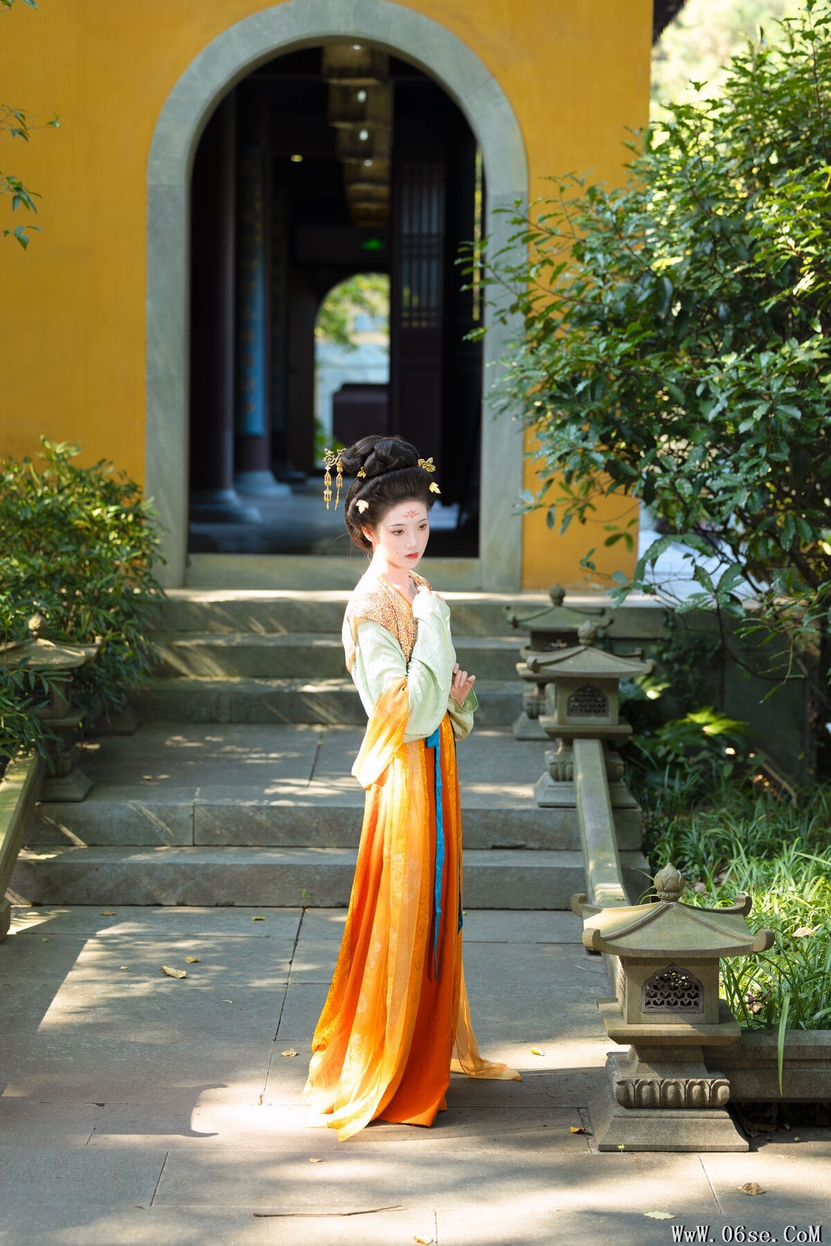 图片[5]-YiTuYu艺图语 Vol.7700 Yu Qing[23P]-六色网