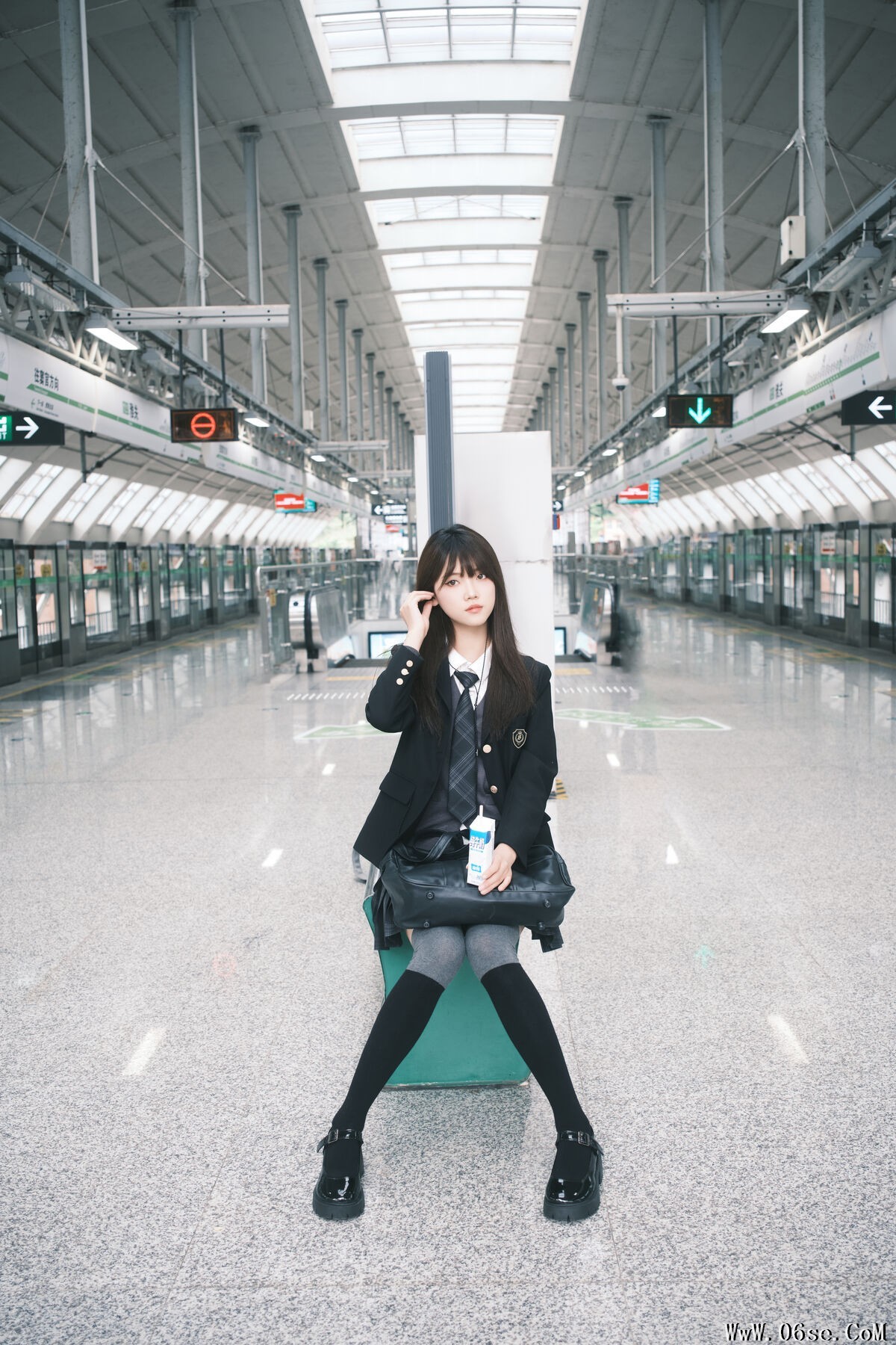 图片[20]-YiTuYu艺图语 Vol.7085 A Jing[29P]-六色网