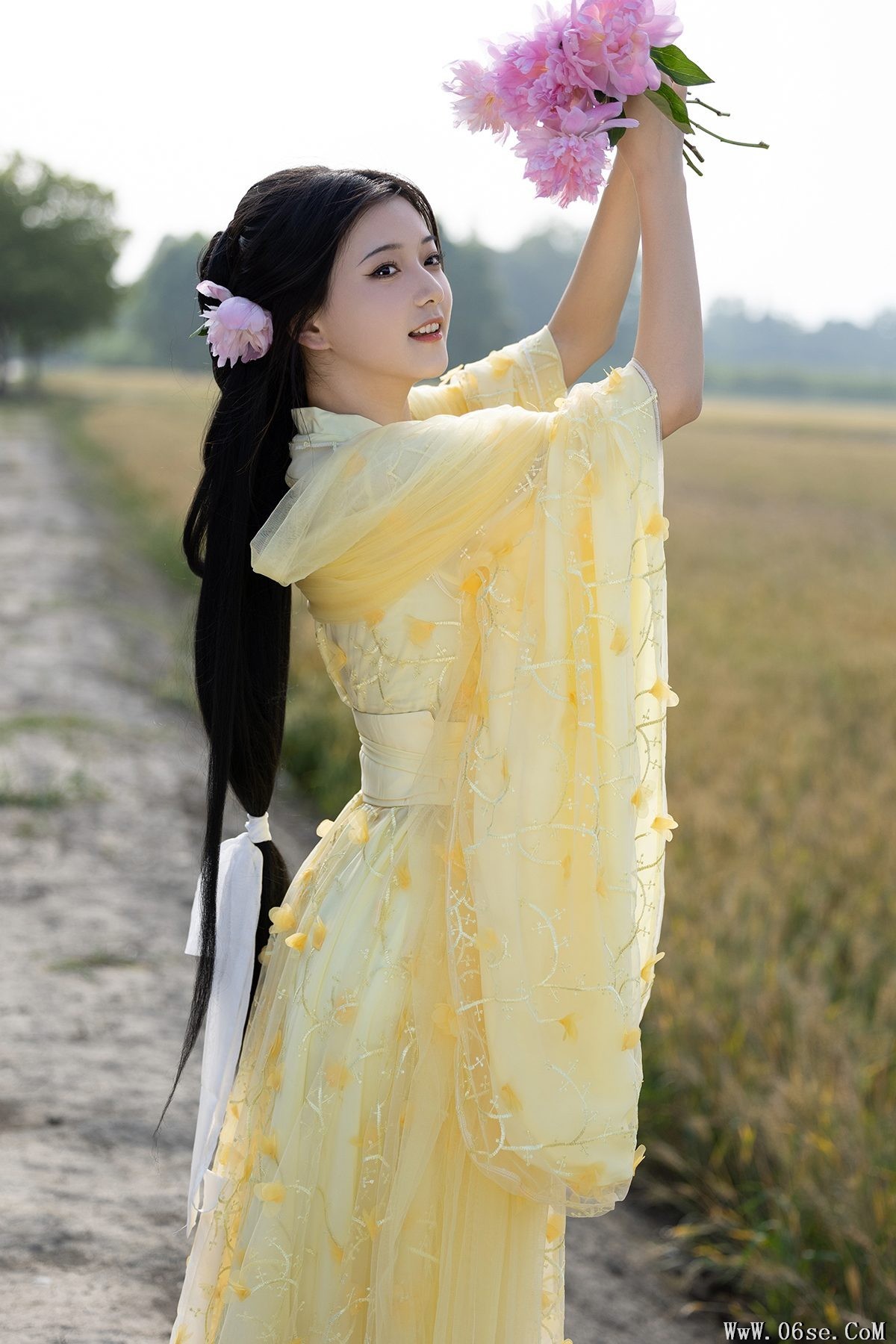 YiTuYu艺图语 Vol.4158 Ruo Ruo Yuu[23P]-六色网