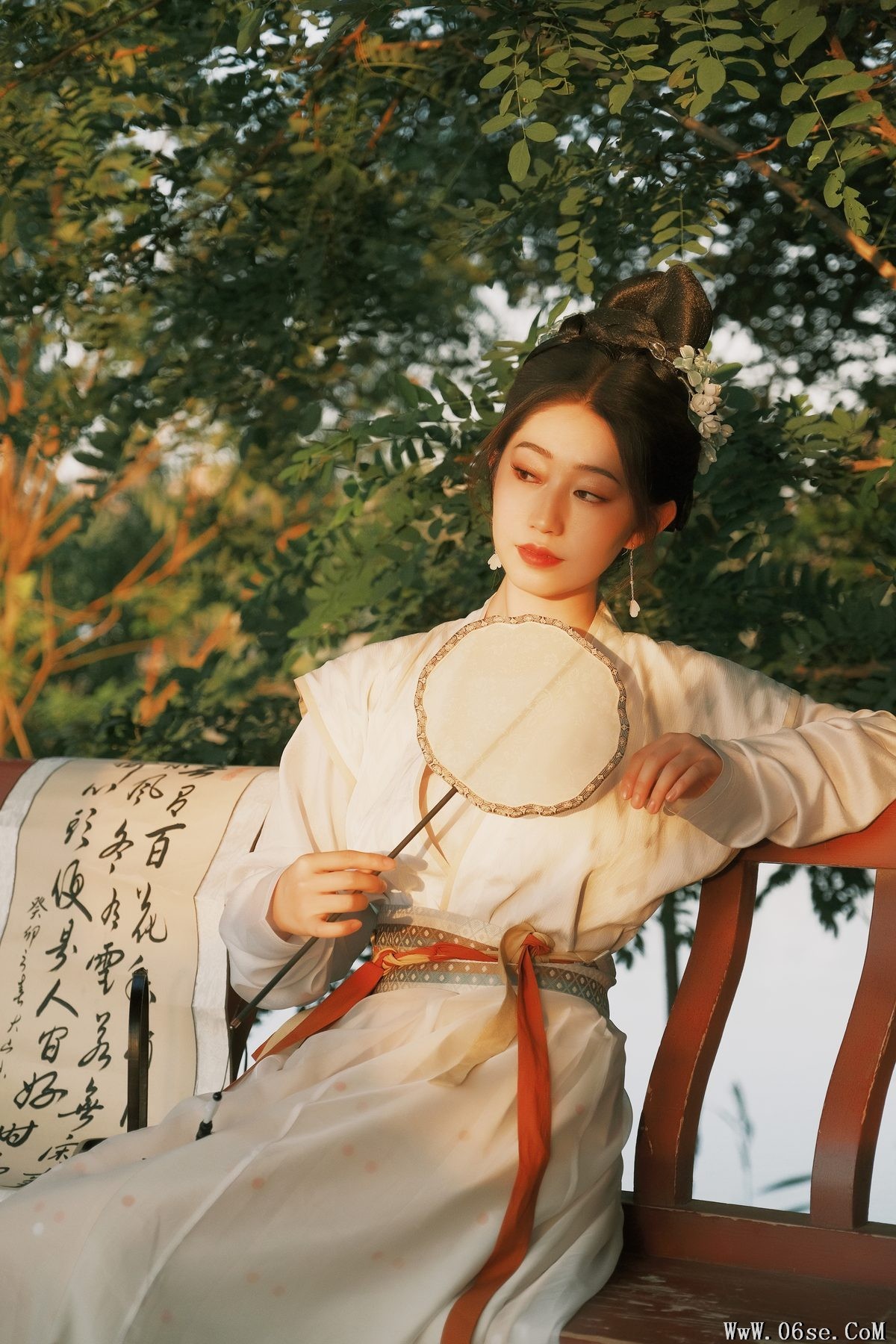 图片[15]-YiTuYu艺图语 Vol.4719 She Kong De Luan Luan[24P]-六色网