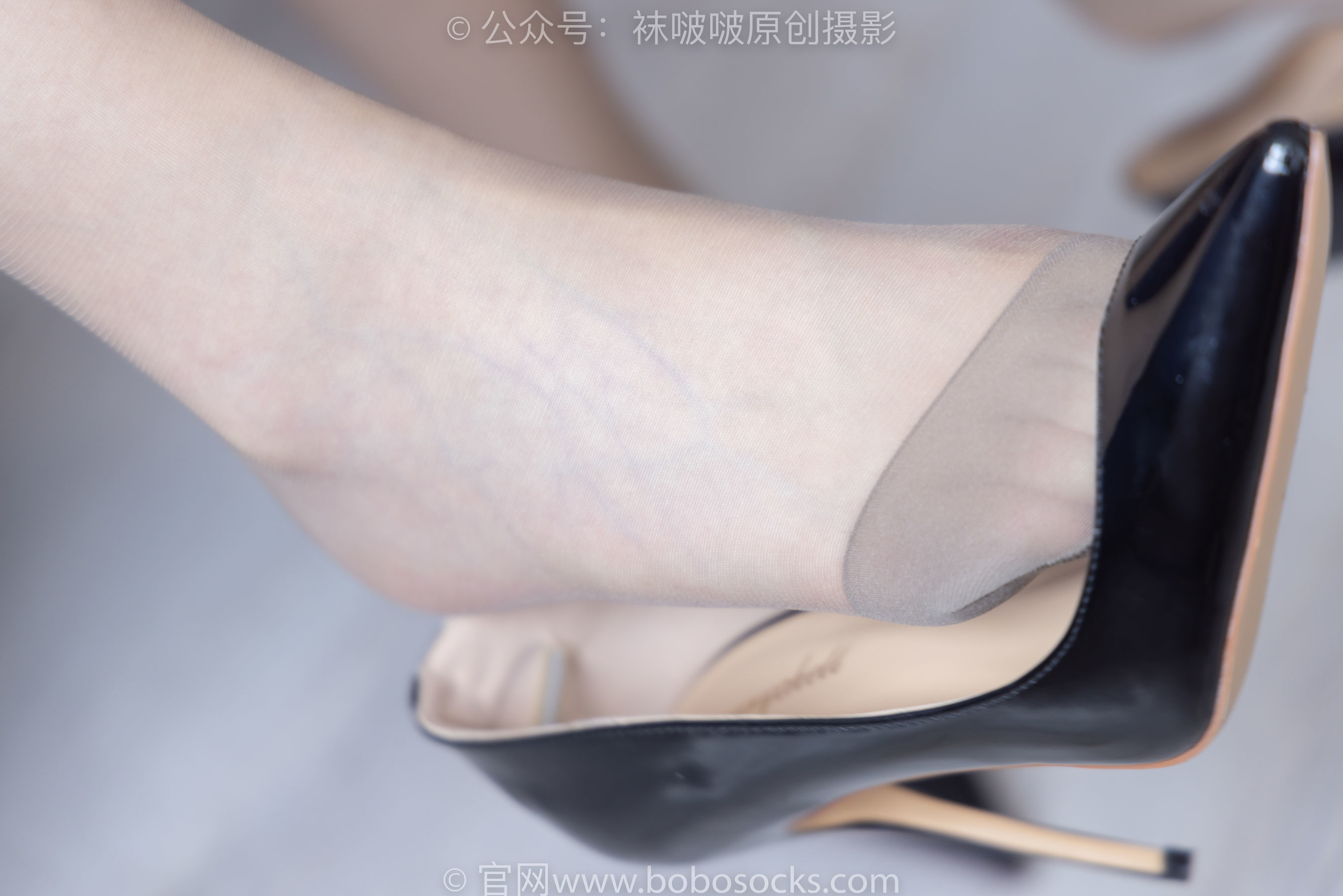 图片[139]-BoBoSocks袜啵啵 No.224 小甜豆稚予-高跟鞋、咖啡色丝袜、裸足、ol制服[169P]-六色网
