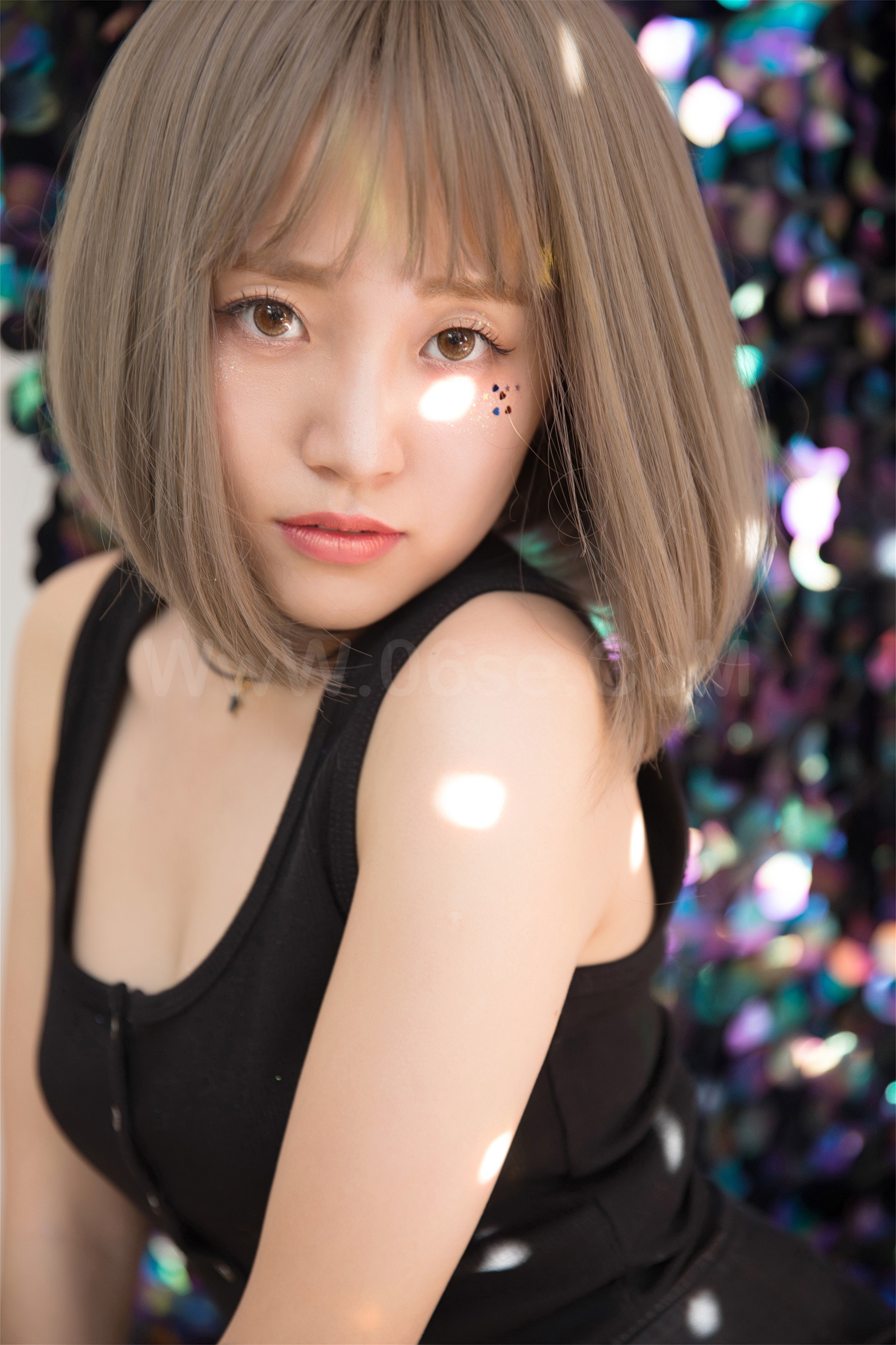 图片[7]-雅拉伊 – 《黑桃Q》[31P]-六色网