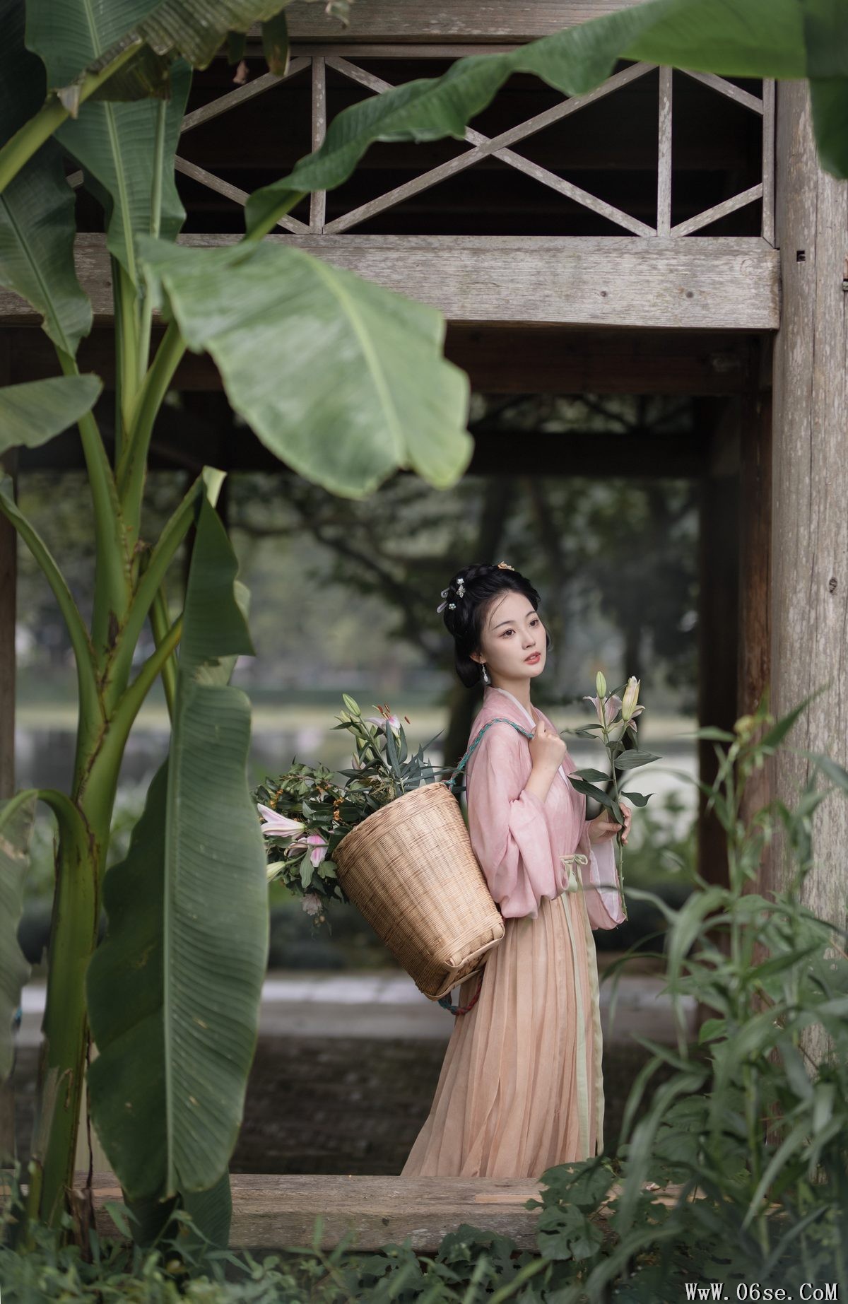 图片[23]-YiTuYu艺图语 Vol.5566 Ting Er[25P]-六色网