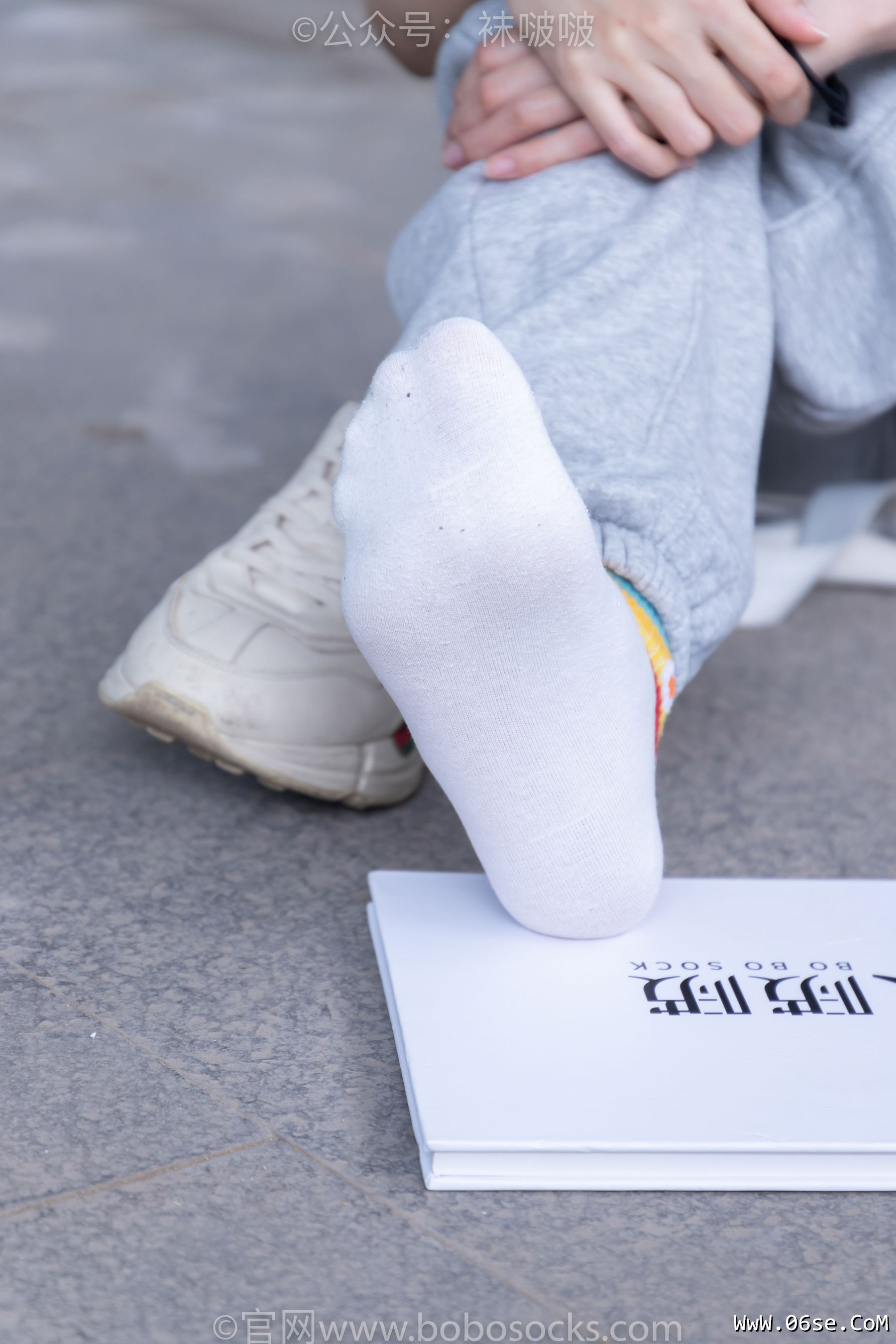 图片[58]-BoBoSocks袜啵啵 No.012 泡芙-运动鞋、白棉袜、裸足[132P]-六色网