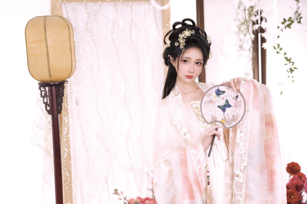 图片[4]-YiTuYu艺图语 Vol.3434 Qi Luo Sheng De Xiao Su Su[28P]-六色网