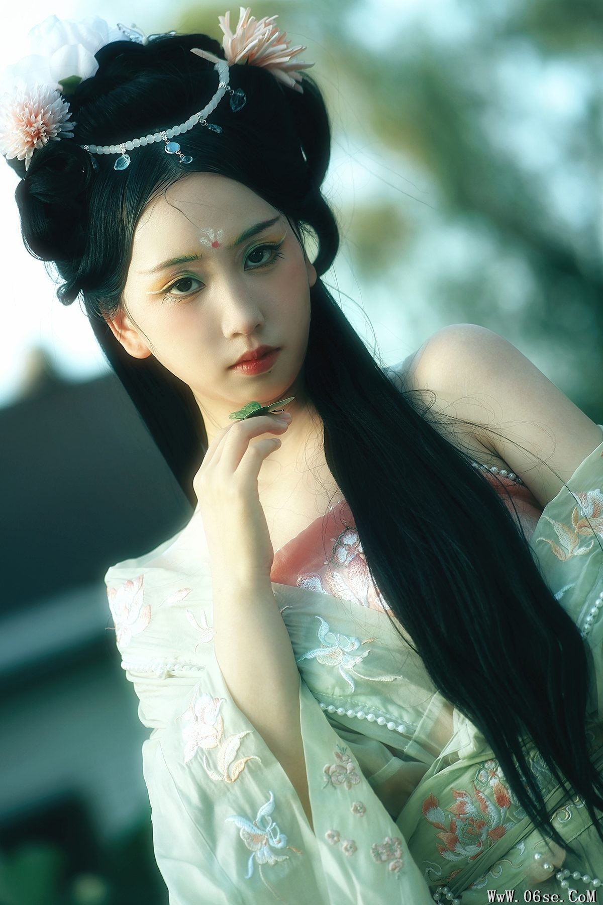 YiTuYu艺图语 Vol.5256 Xiao Qing[24P]-六色网