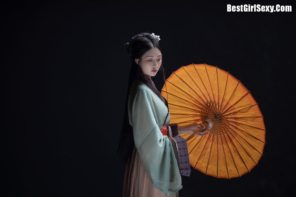 图片[10]-YiTuYu艺图语 Vol.4031 Su Mei Zai Lu Shang[25P]-六色网