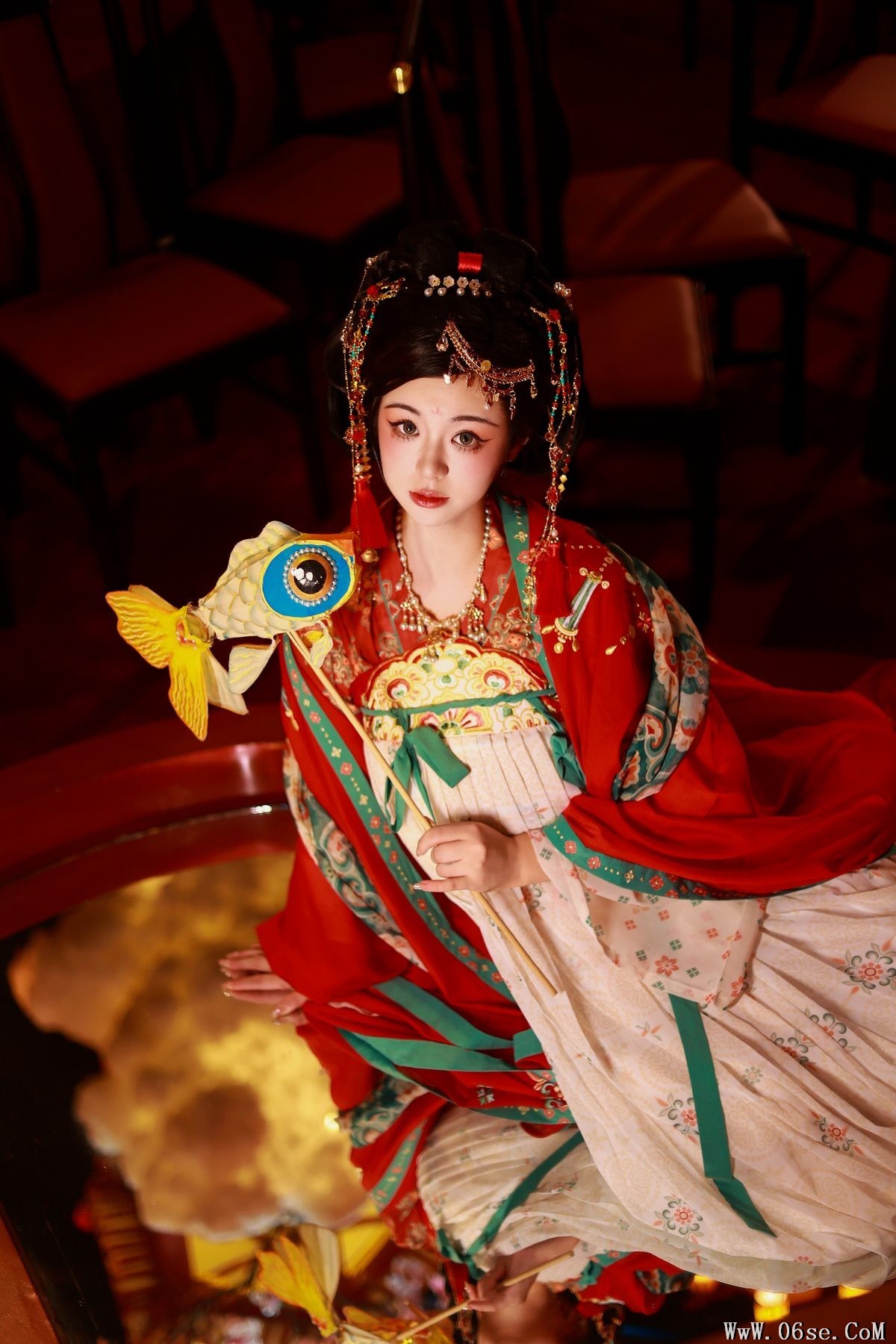 图片[35]-YiTuYu艺图语 Vol.5514 Bu Ke Ai De He He[43P]-六色网