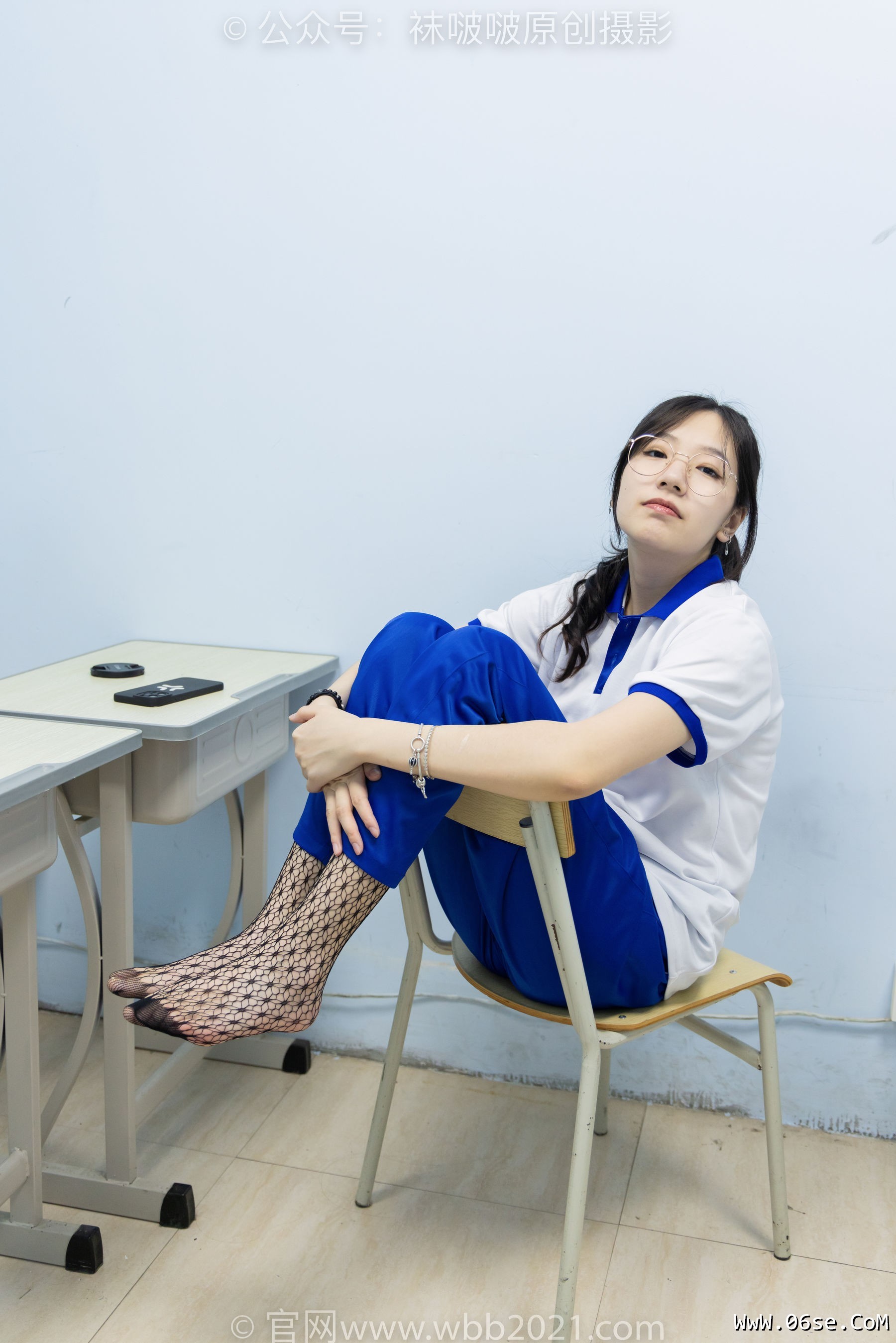 图片[145]-BoBoSocks袜啵啵 No.375 小甜豆 -高跟鞋、黑色蕾丝网袜、校服裤里丝[160P]-六色网
