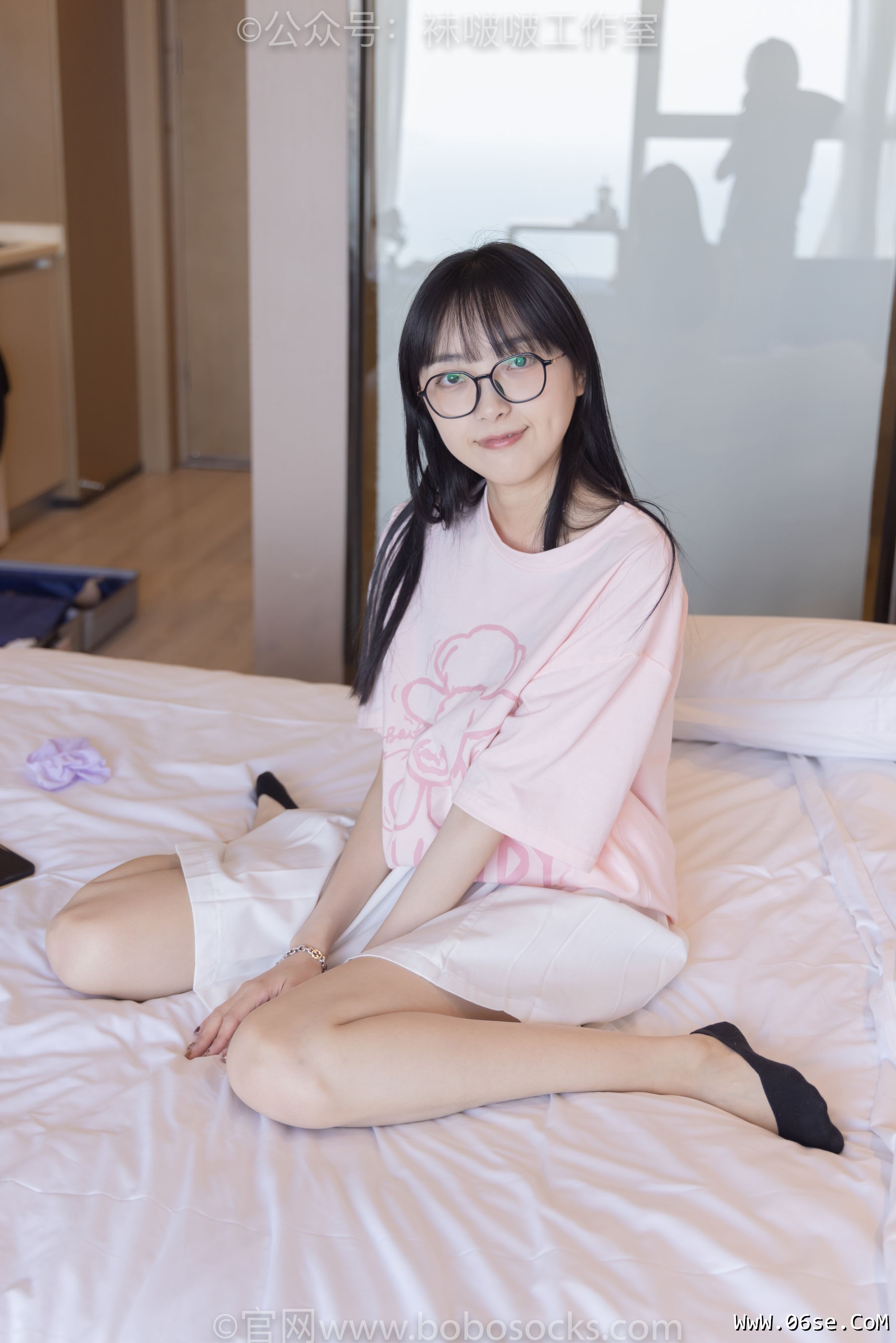 图片[146]-BoBoSocks袜啵啵 No.091 稚予-板鞋、淡粉色船袜、黑色船袜、裸足[148P]-六色网