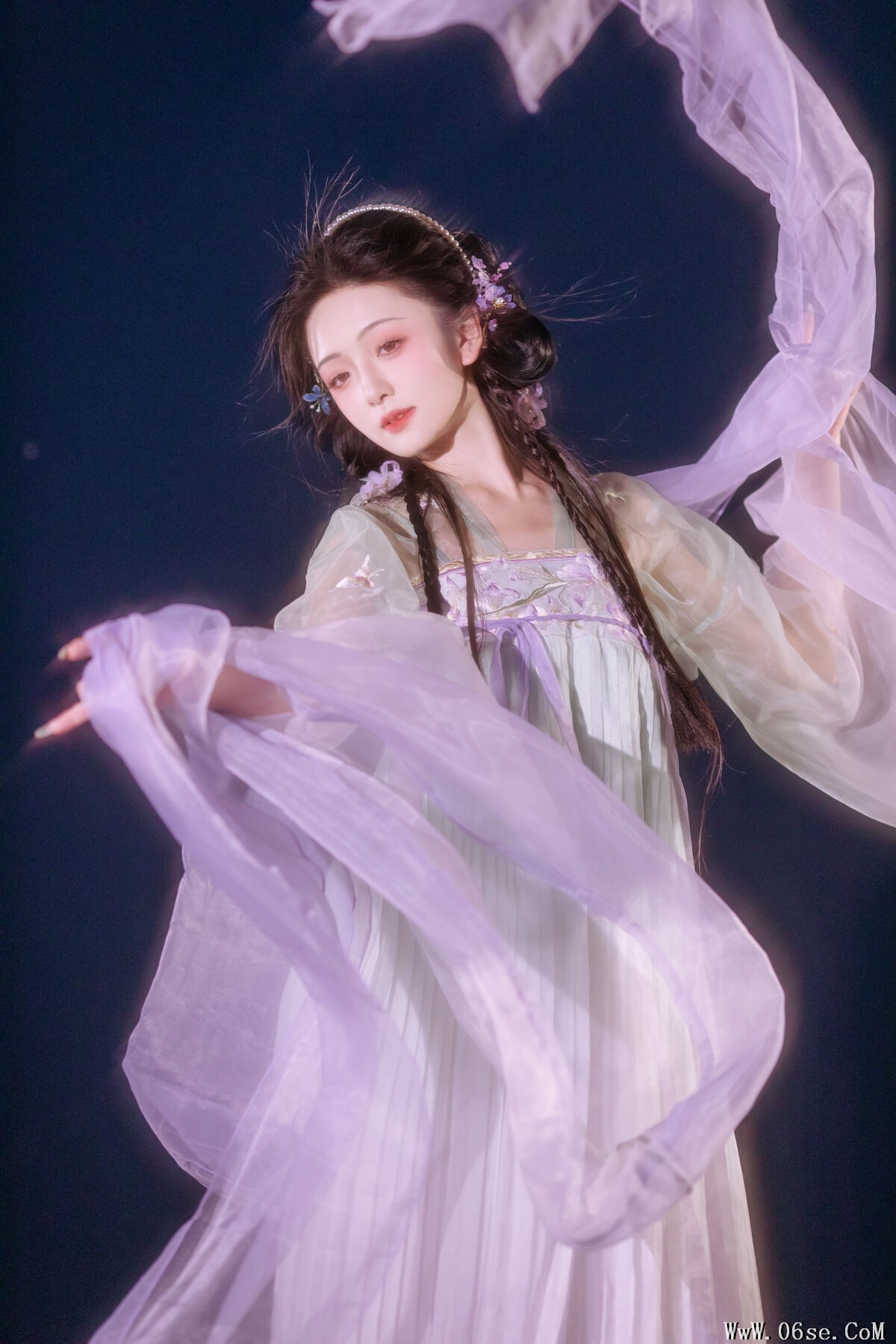 图片[13]-YiTuYu艺图语 Vol.7027 Chi Xiao Yan Yan[24P]-六色网