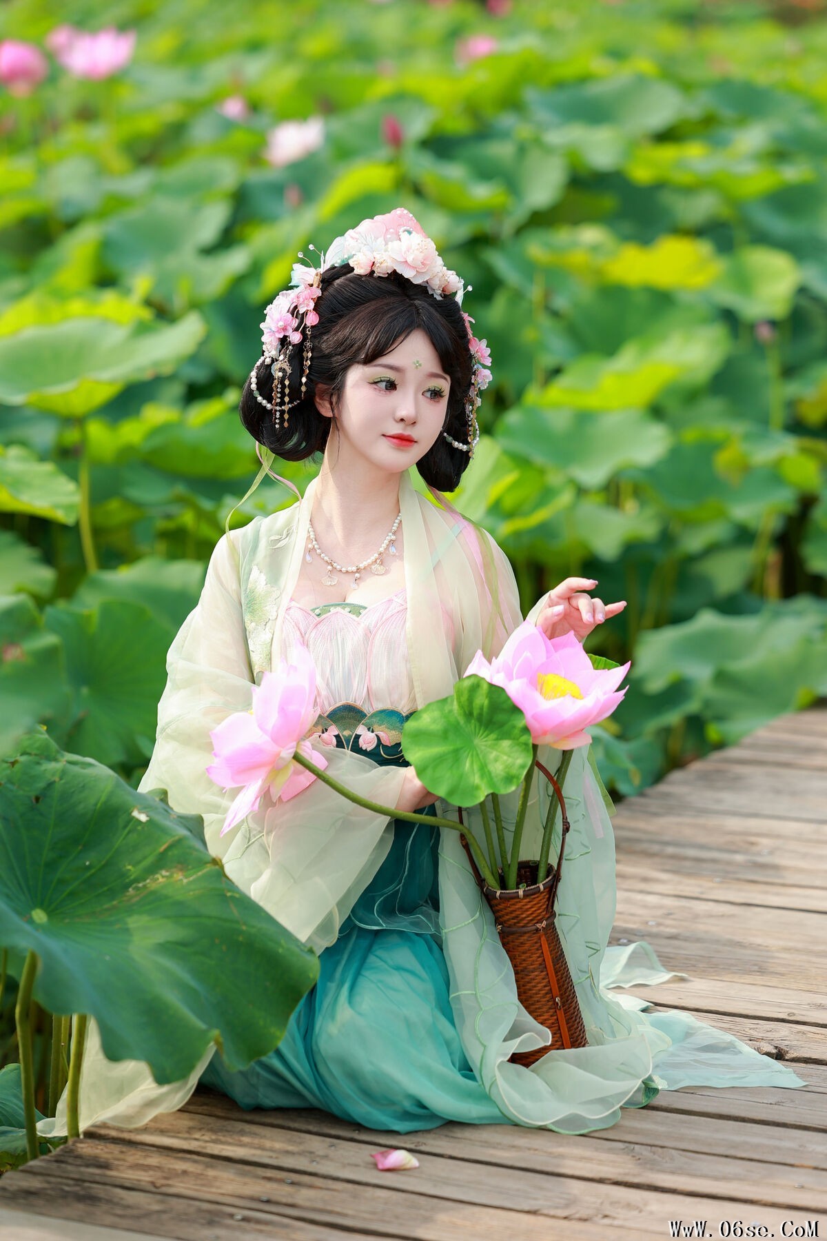 图片[25]-YiTuYu艺图语 Vol.7407 Bu Ke Ai De He He Miao[34P]-六色网