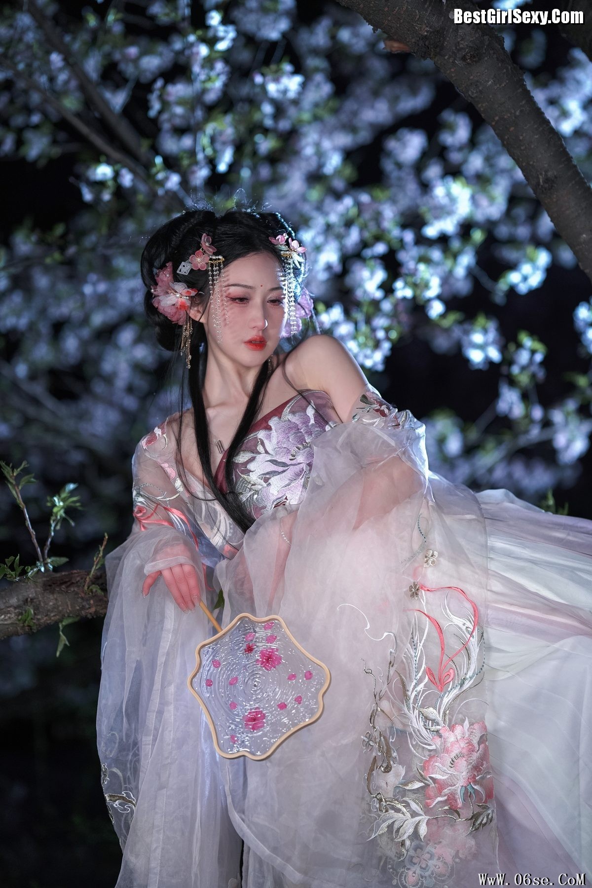 图片[27]-YiTuYu艺图语 Vol.4019 Jiao Jiao[27P]-六色网