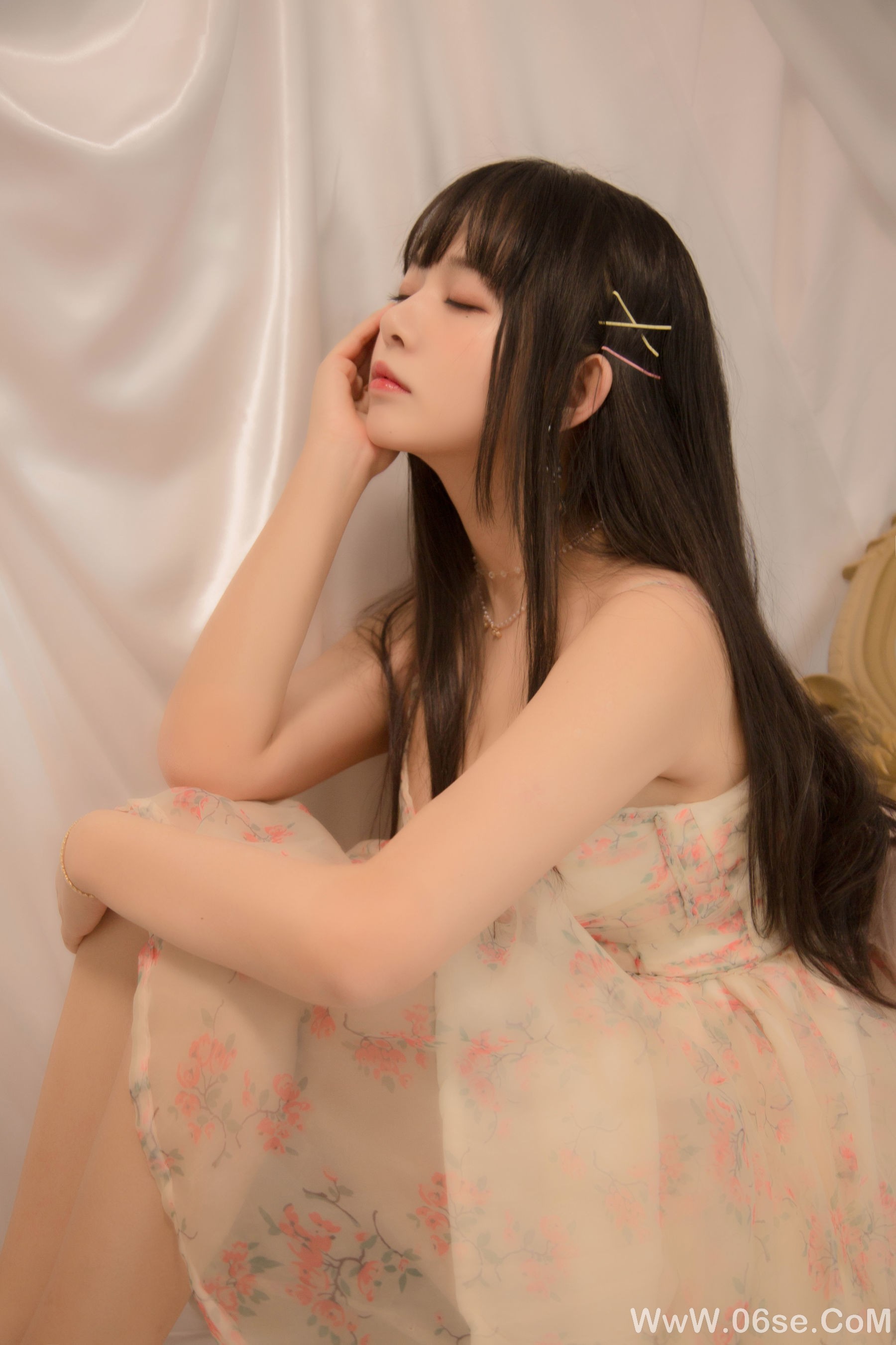 图片[12]-大眼萌妹黑猫猫OvO good morning + good night[24P]-六色网