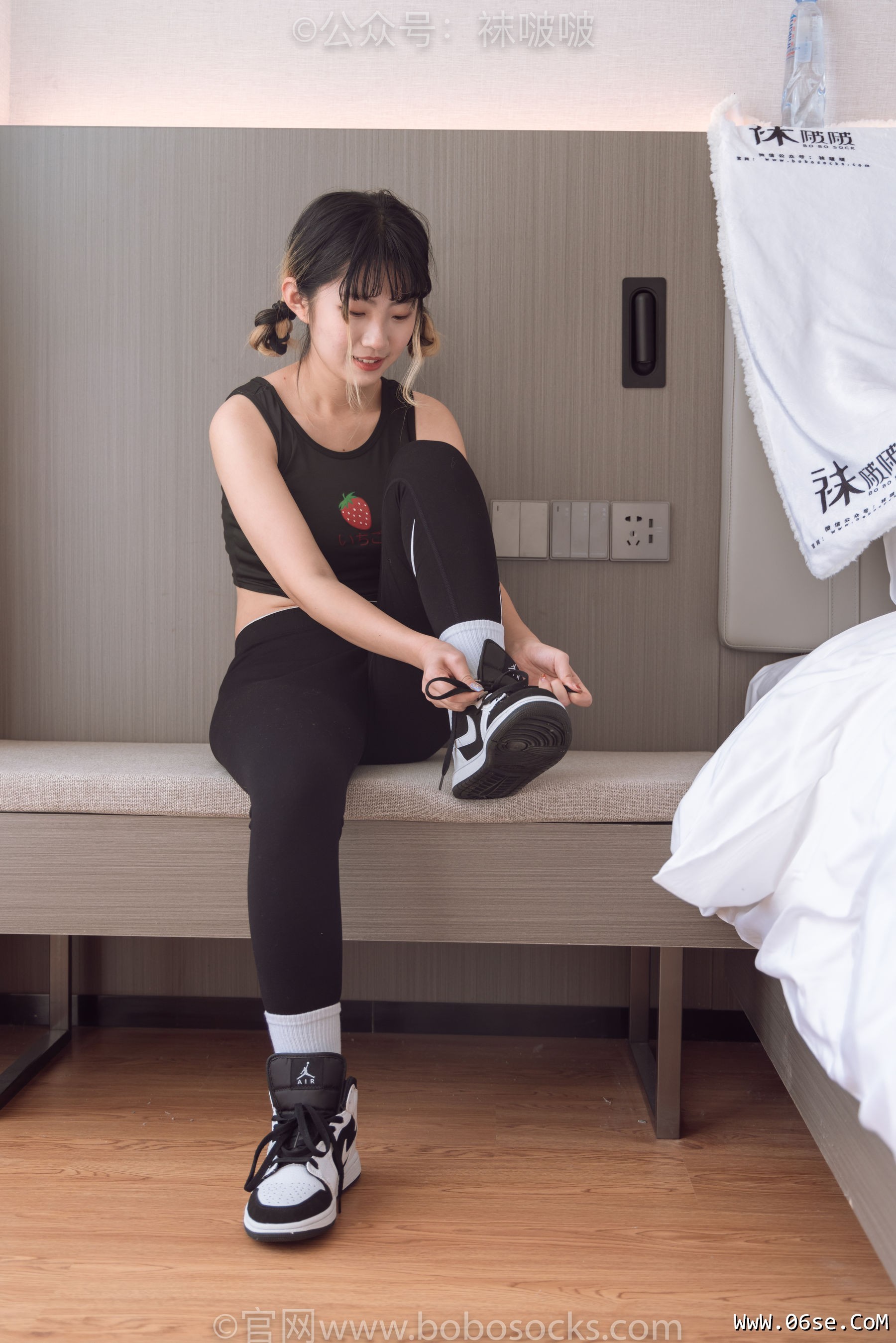 图片[4]-BoBoSocks袜啵啵 No.059 砂糖-AJ板鞋、白棉袜、裸足[142P]-六色网