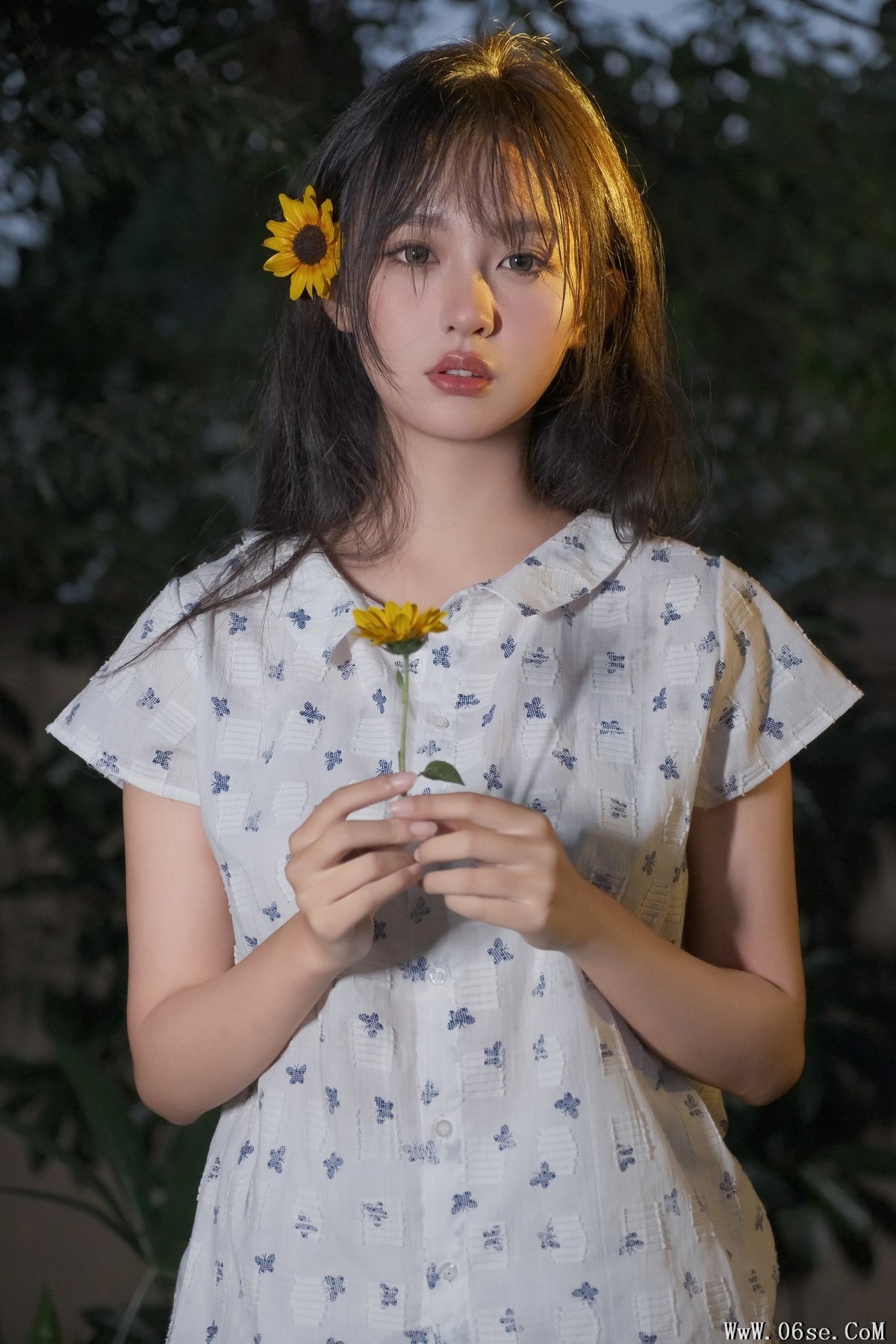 图片[20]-YiTuYu艺图语 Vol.5718 Yi Tiao Lan Chong[23P]-六色网
