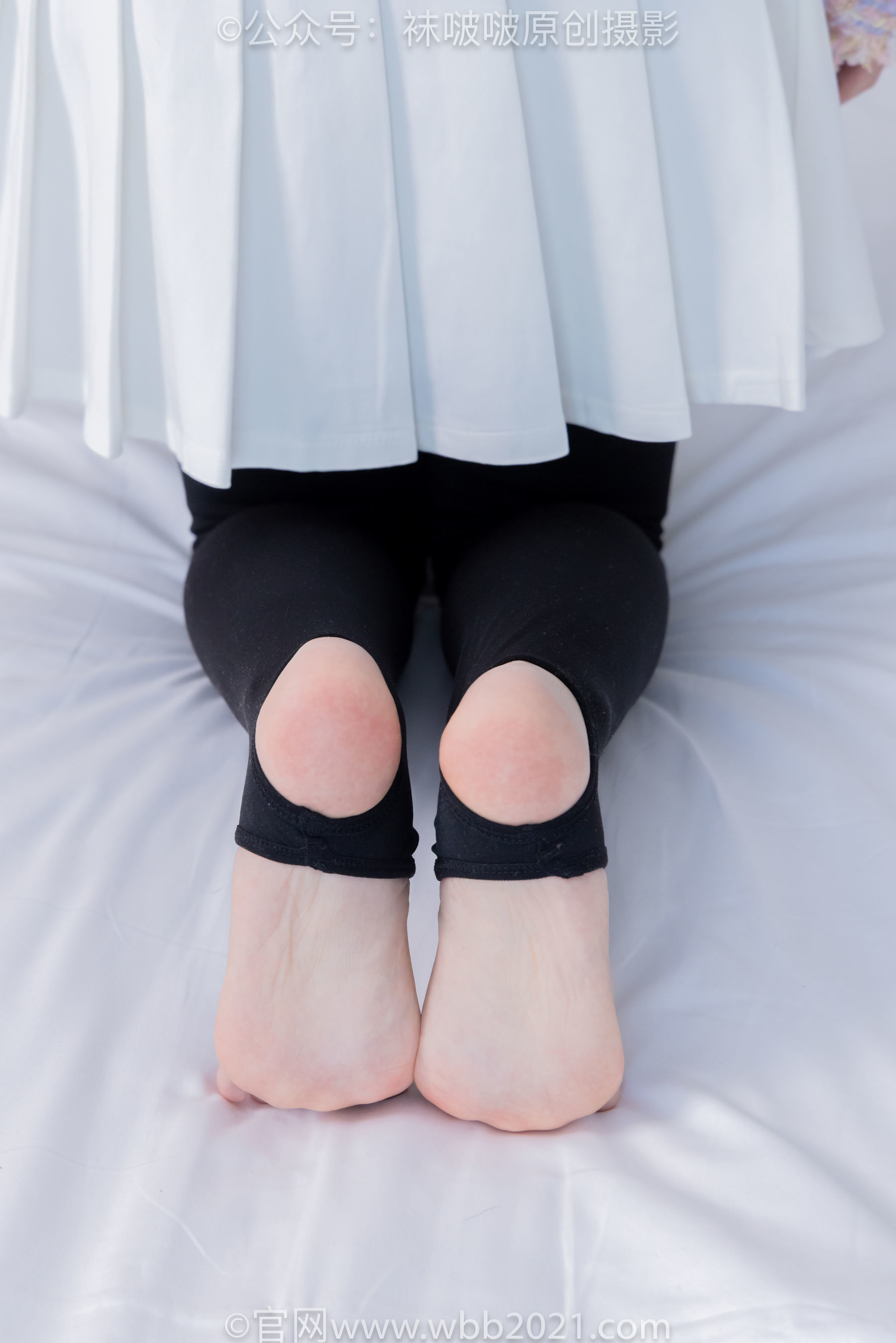 图片[32]-BoBoSocks袜啵啵 No.438 甜甜圈 -皮鞋、板鞋、白棉袜、黑色踩脚袜[150P]-六色网