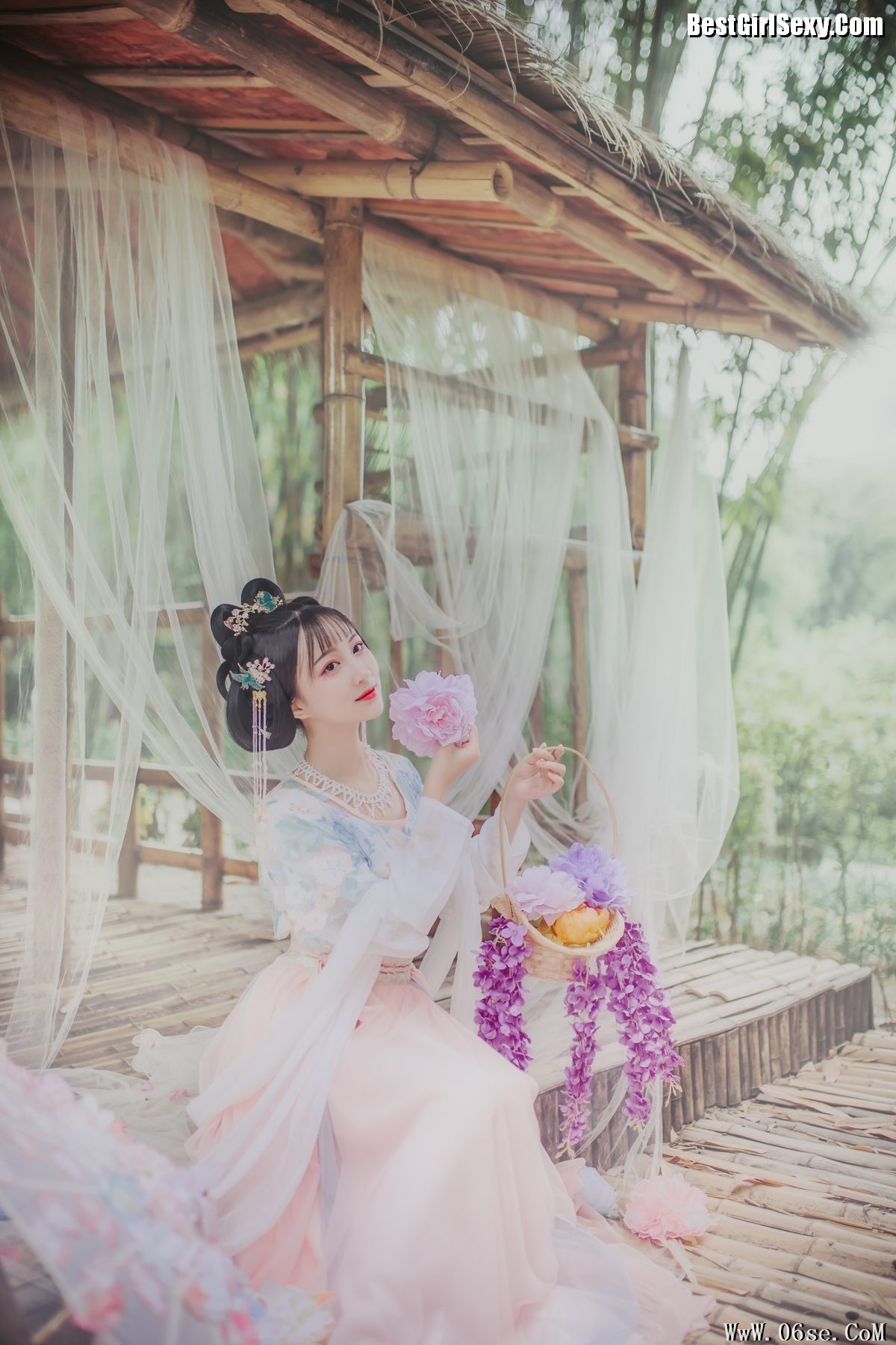 图片[21]-YiTuYu艺图语 Vol.4095 Qi Luo Sheng De Xiao Su Su[23P]-六色网